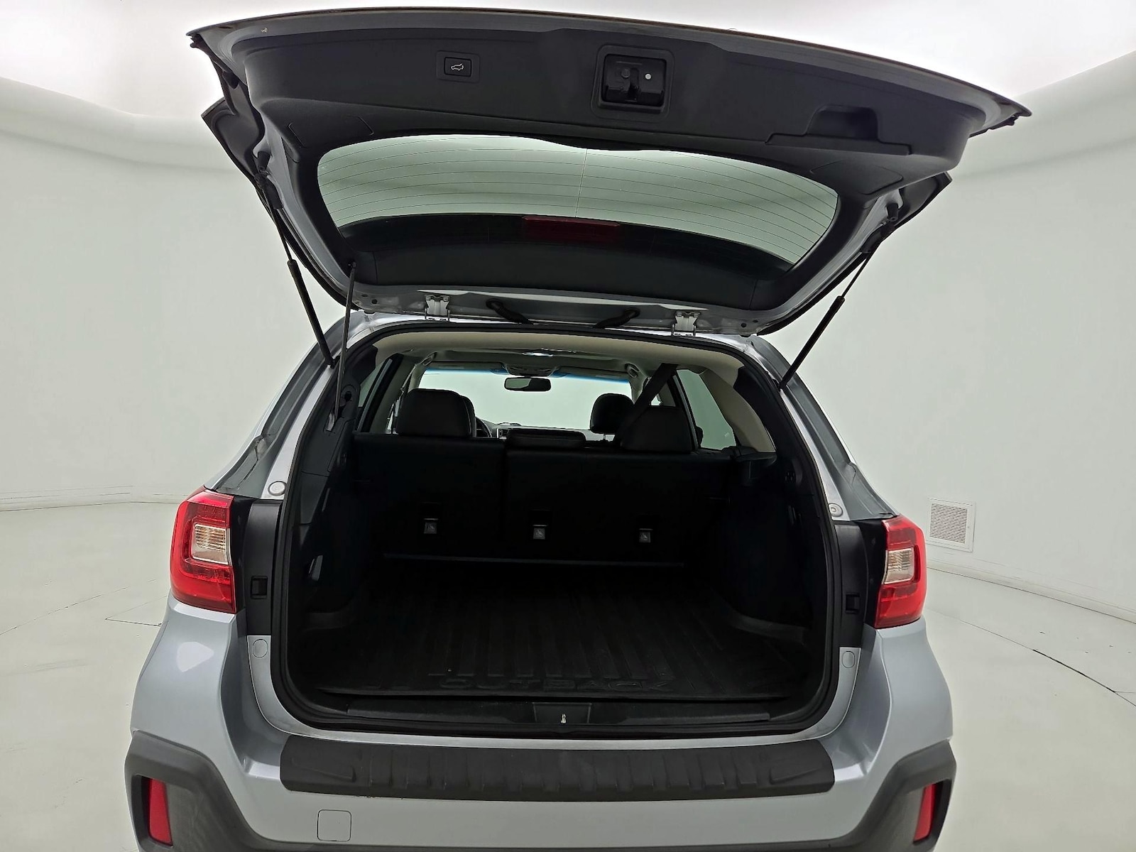2018 Subaru Outback Limited - Photo 22