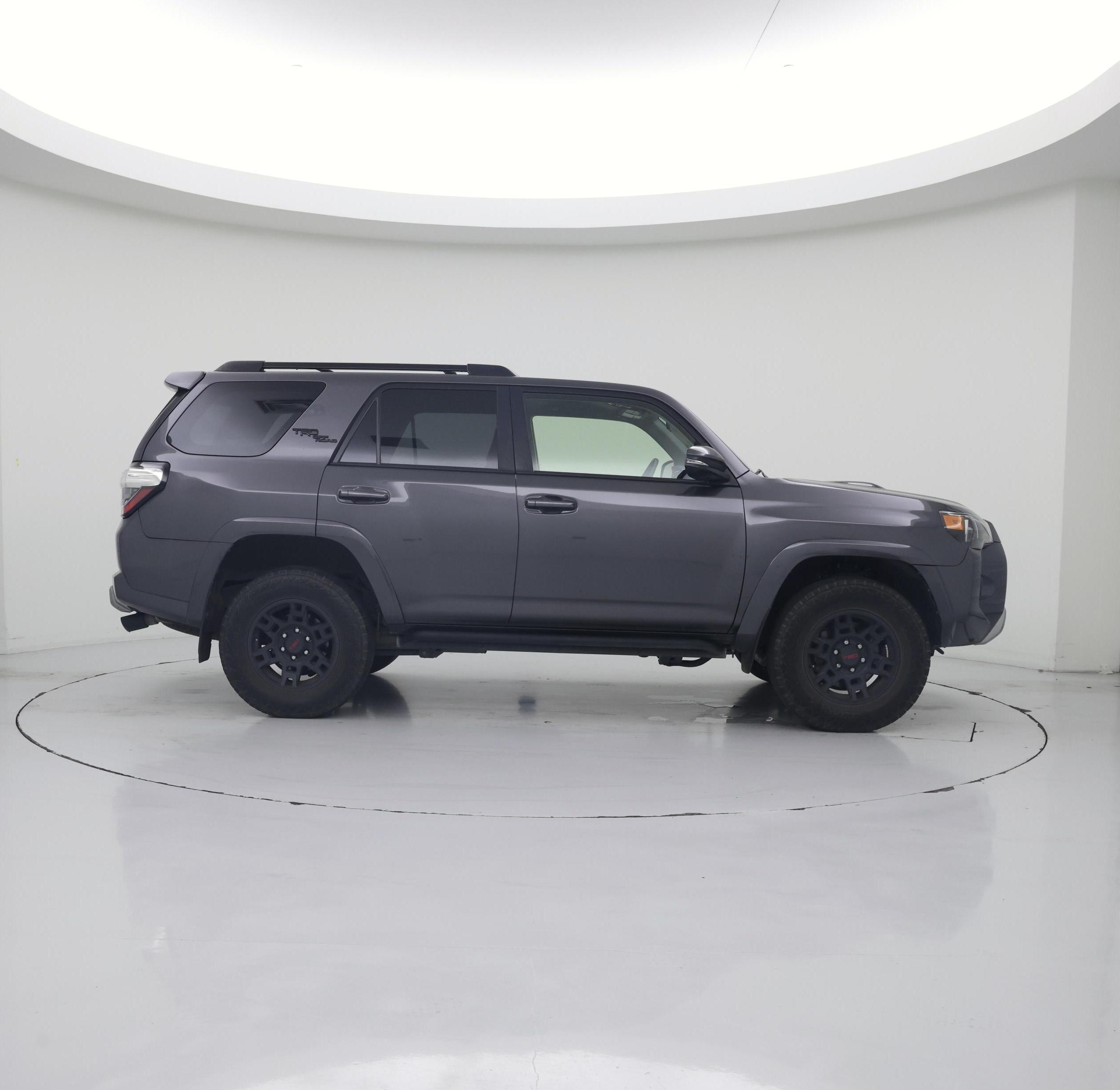 Thumbnail: 2022 Toyota 4Runner - 7