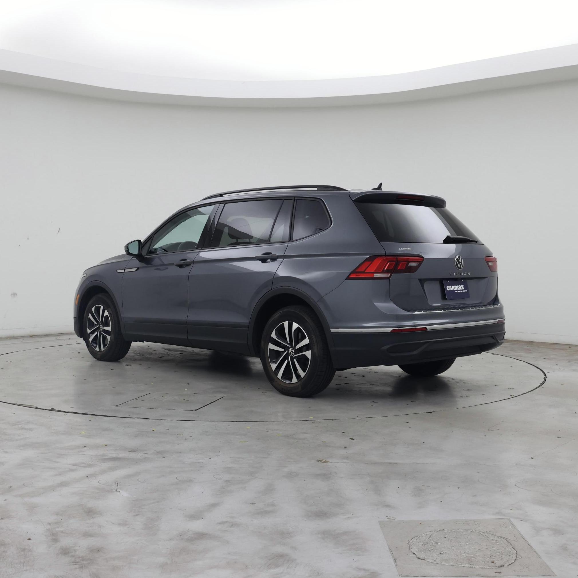 Thumbnail: 2024 Volkswagen Tiguan - 2