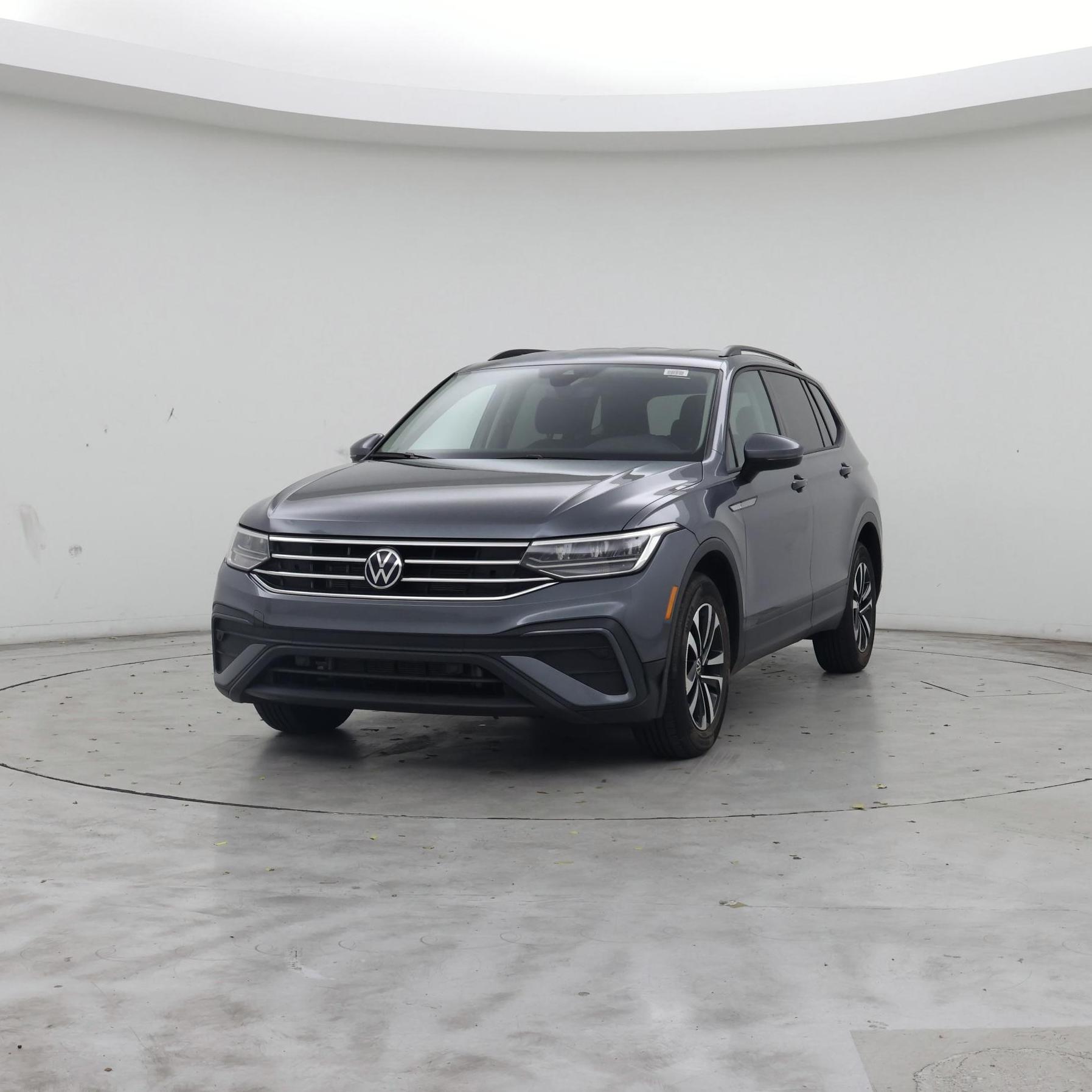 Thumbnail: 2024 Volkswagen Tiguan - 4