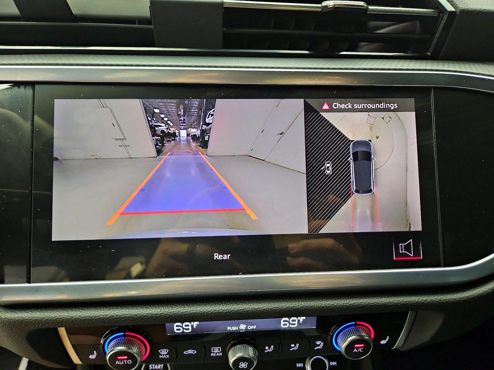 2024 Audi Q3 S Line Premium Plus - Photo 14