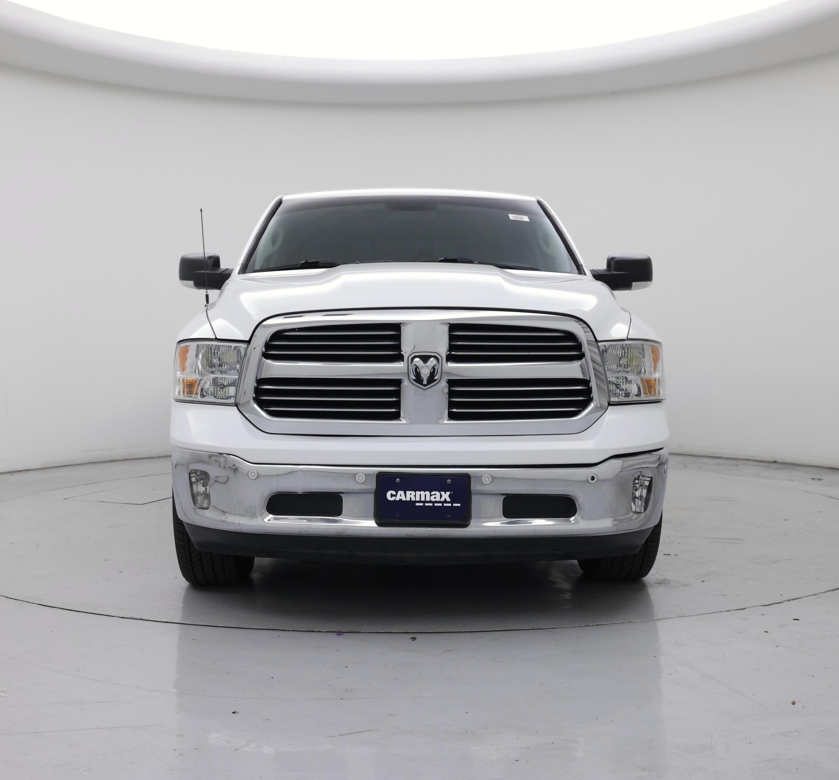 Thumbnail: 2019 RAM 1500 Classic - 5