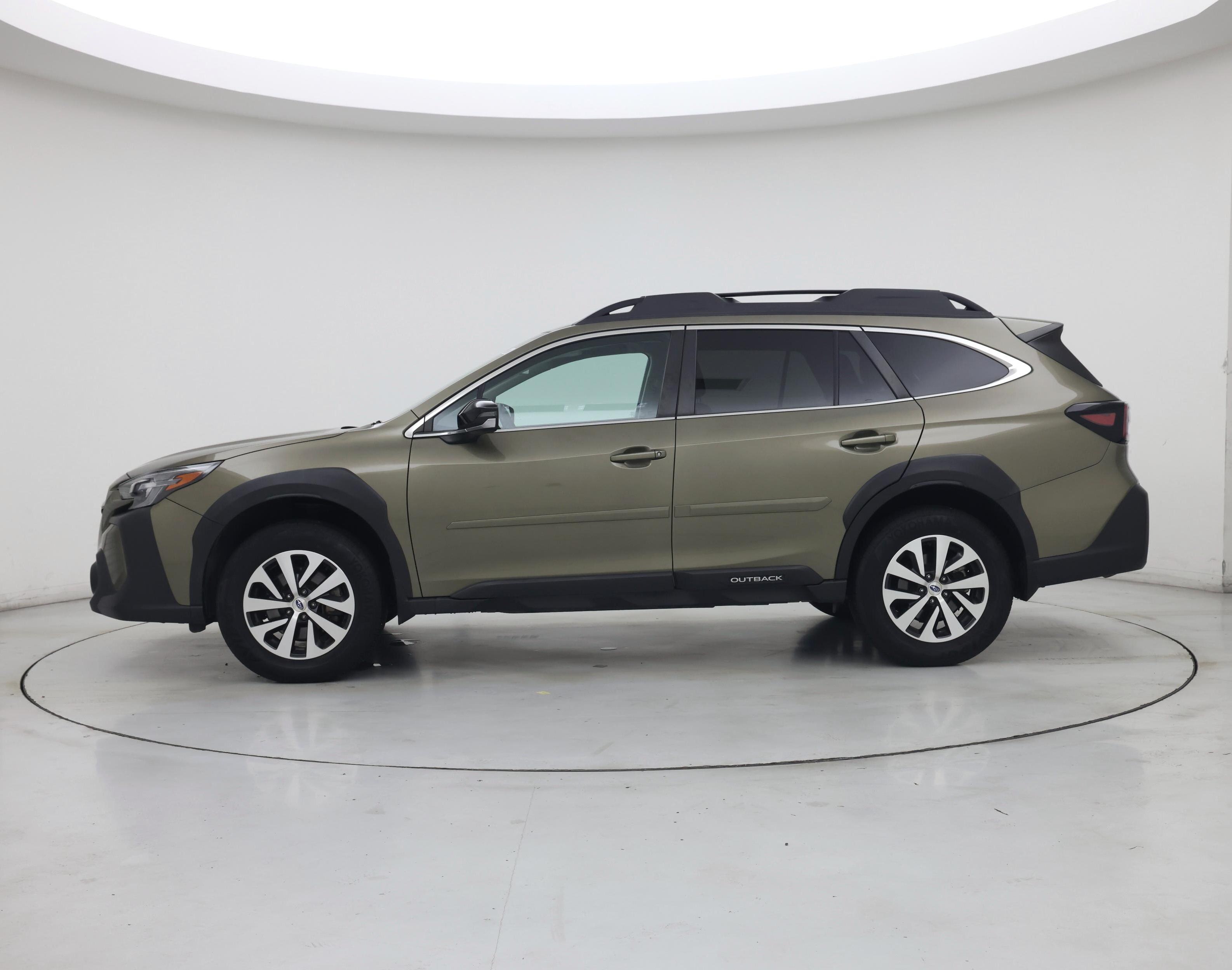 Thumbnail: 2025 Subaru Outback - 3
