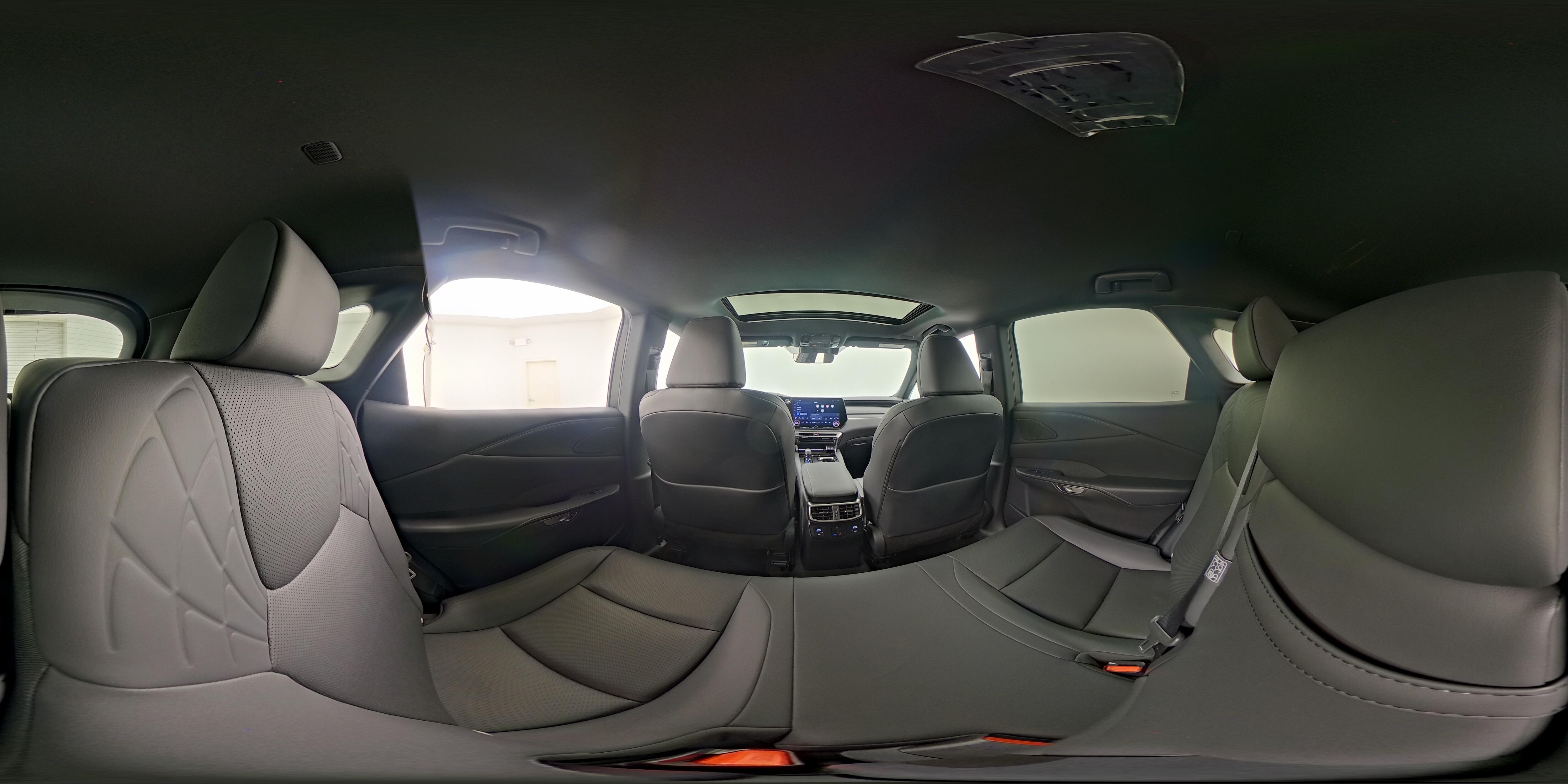 2025 Lexus RX 350 - Photo 26