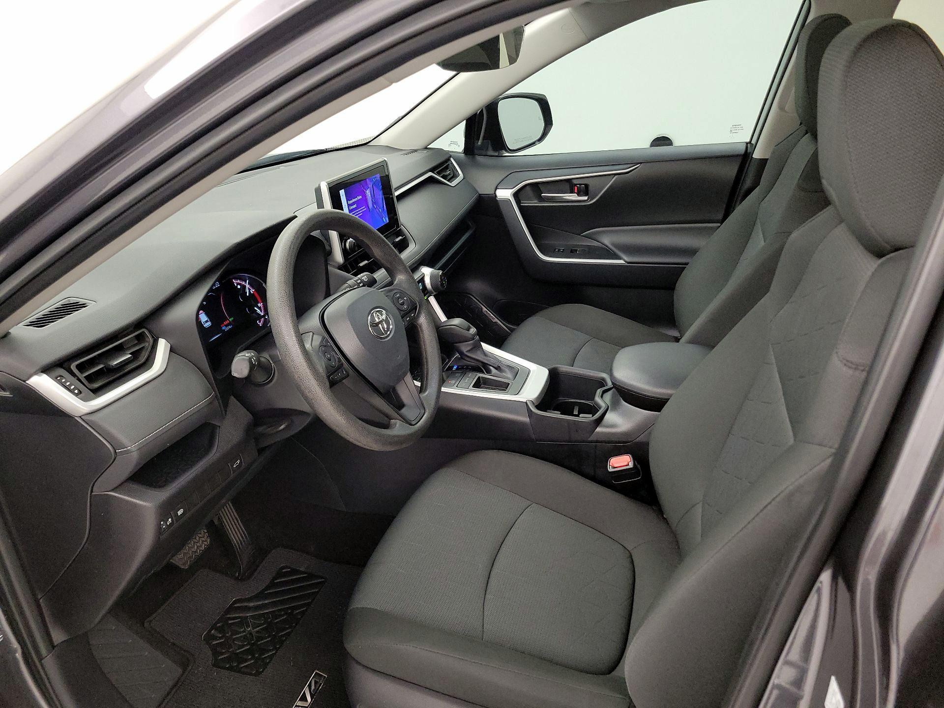 Thumbnail: 2025 Toyota RAV4 - 11