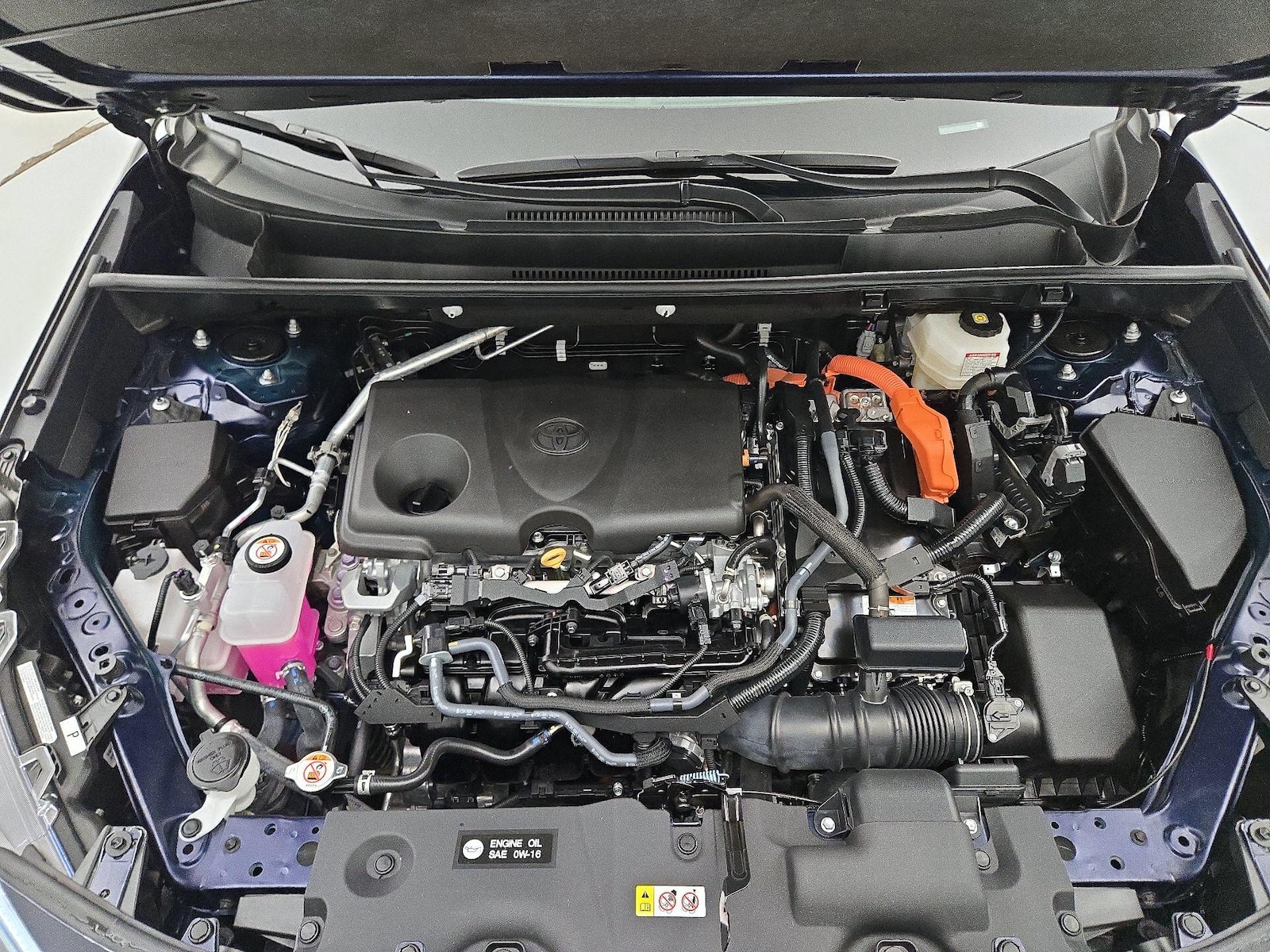 2025 Toyota RAV4 Limited - Photo 23