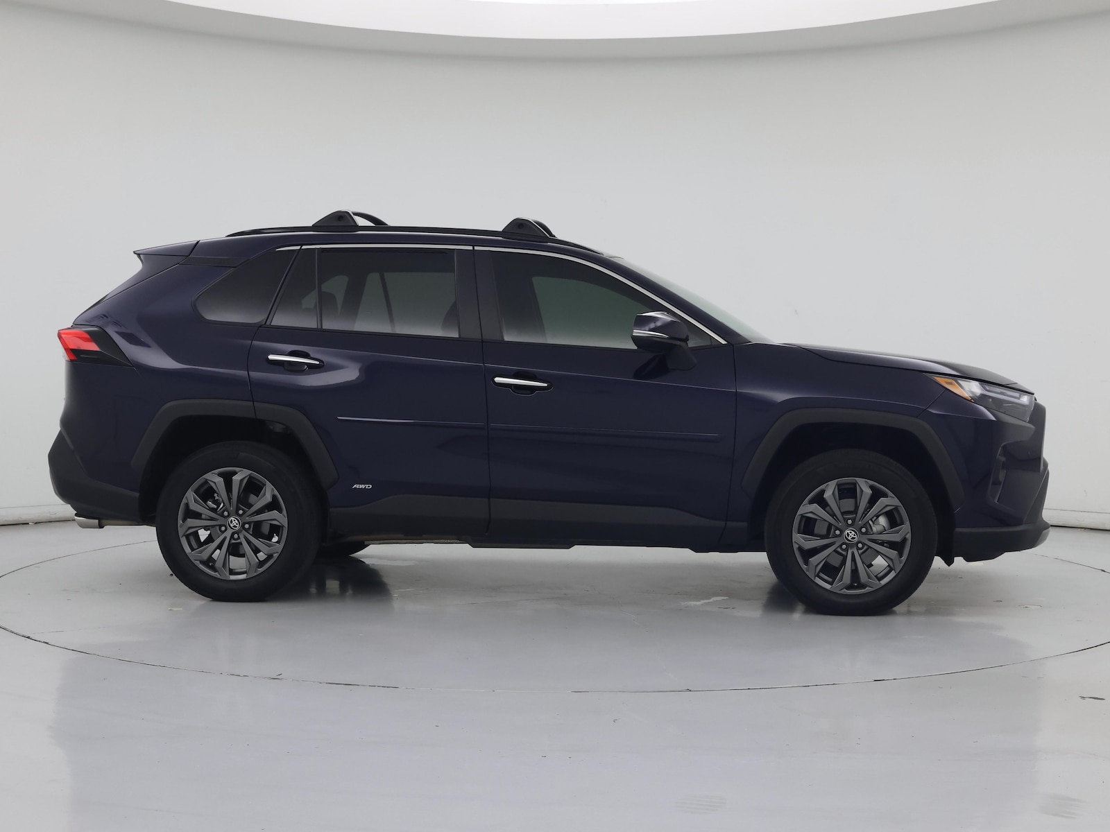 2025 Toyota RAV4 Limited - Photo 8