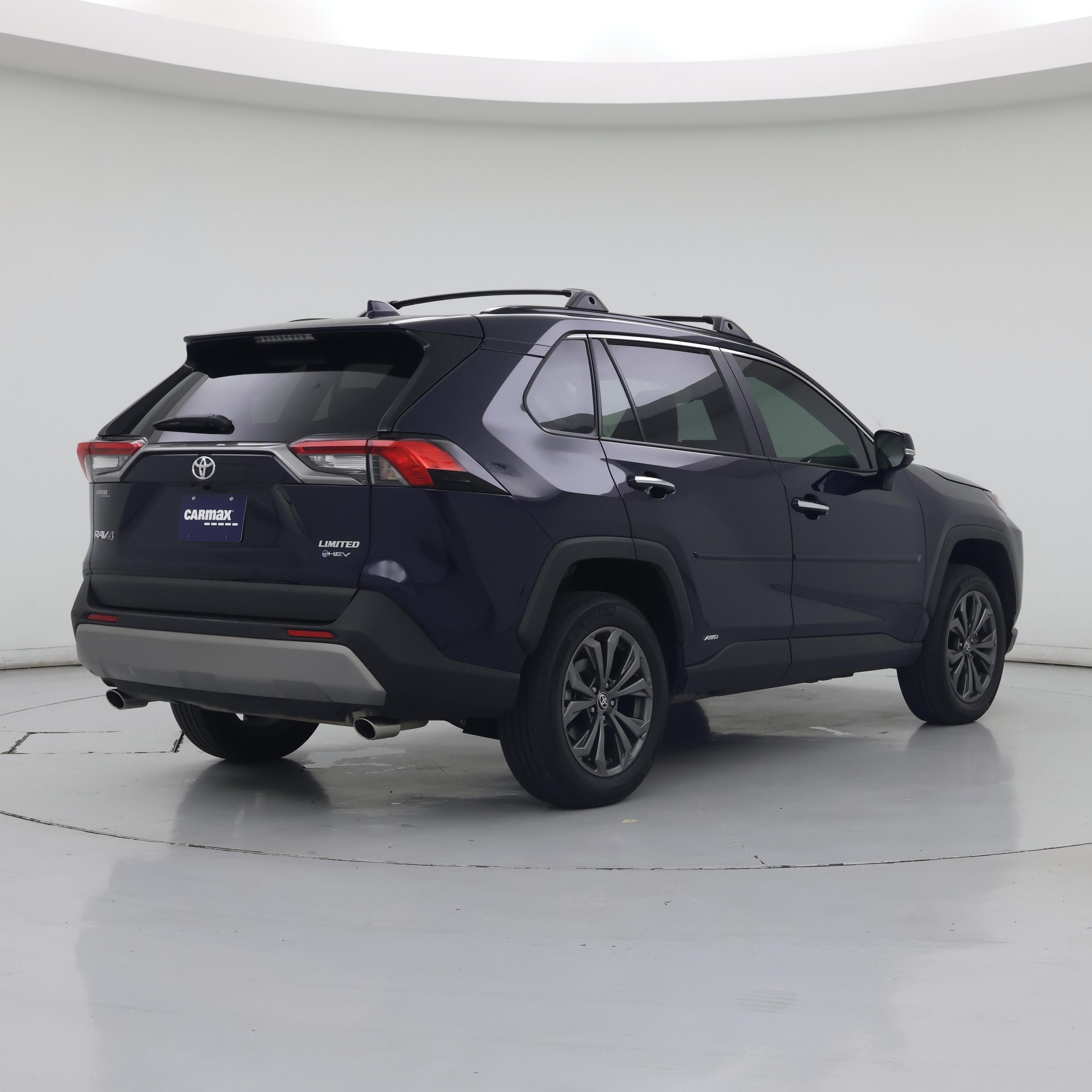 Thumbnail: 2025 Toyota RAV4 - 8