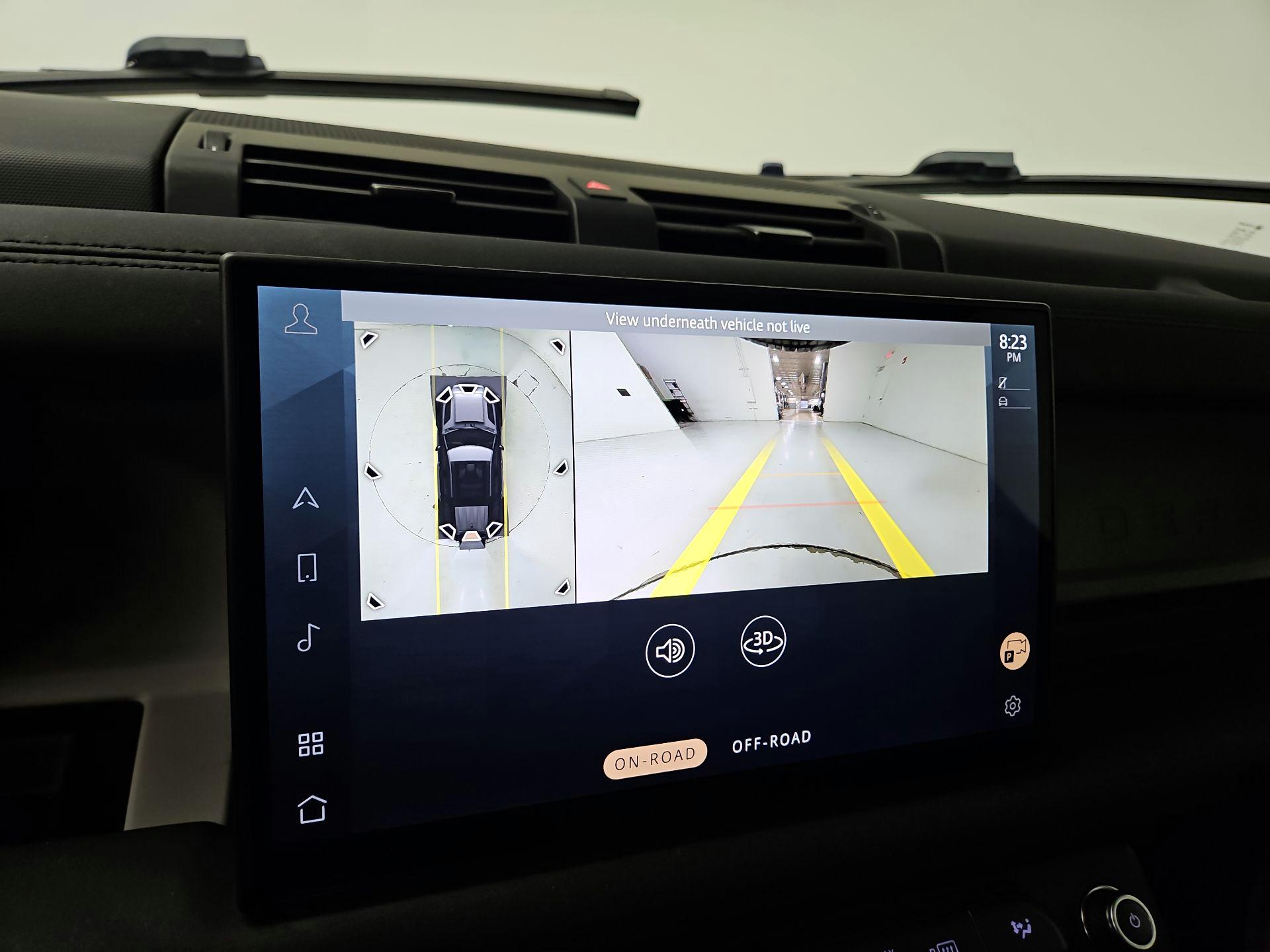 Thumbnail: 2025 Land Rover Defender - 15