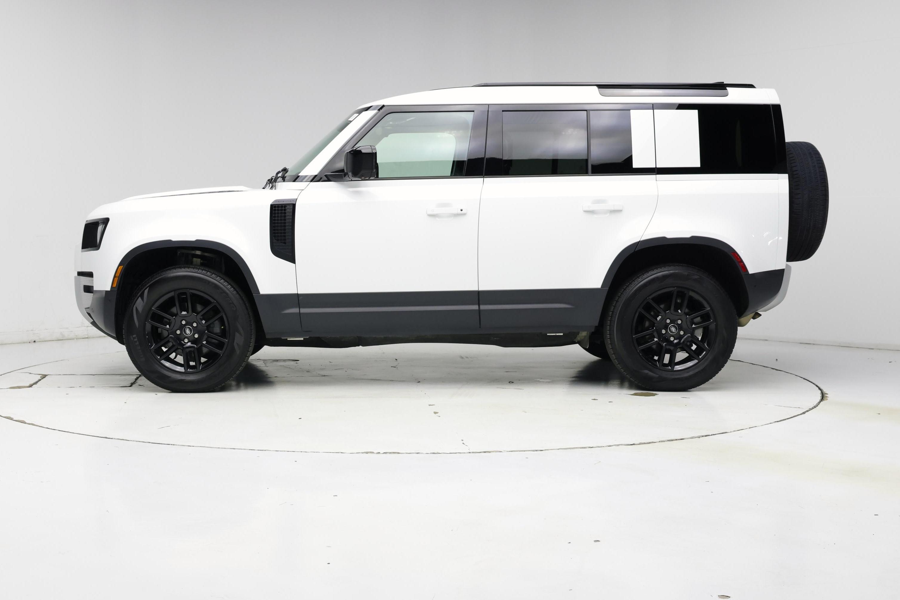 Thumbnail: 2025 Land Rover Defender - 3