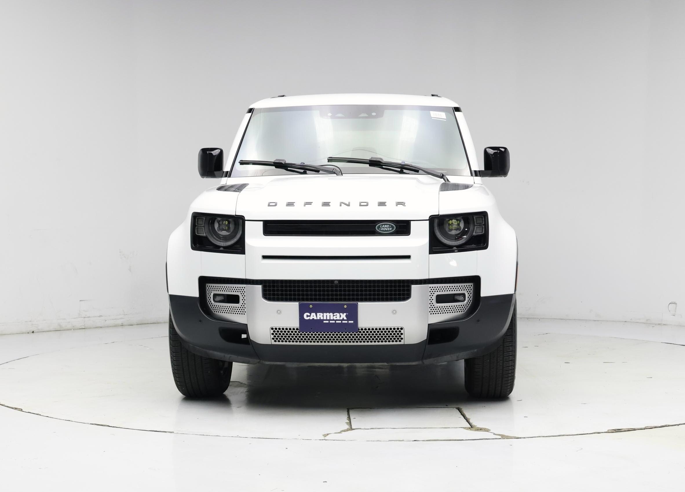 Thumbnail: 2025 Land Rover Defender - 5