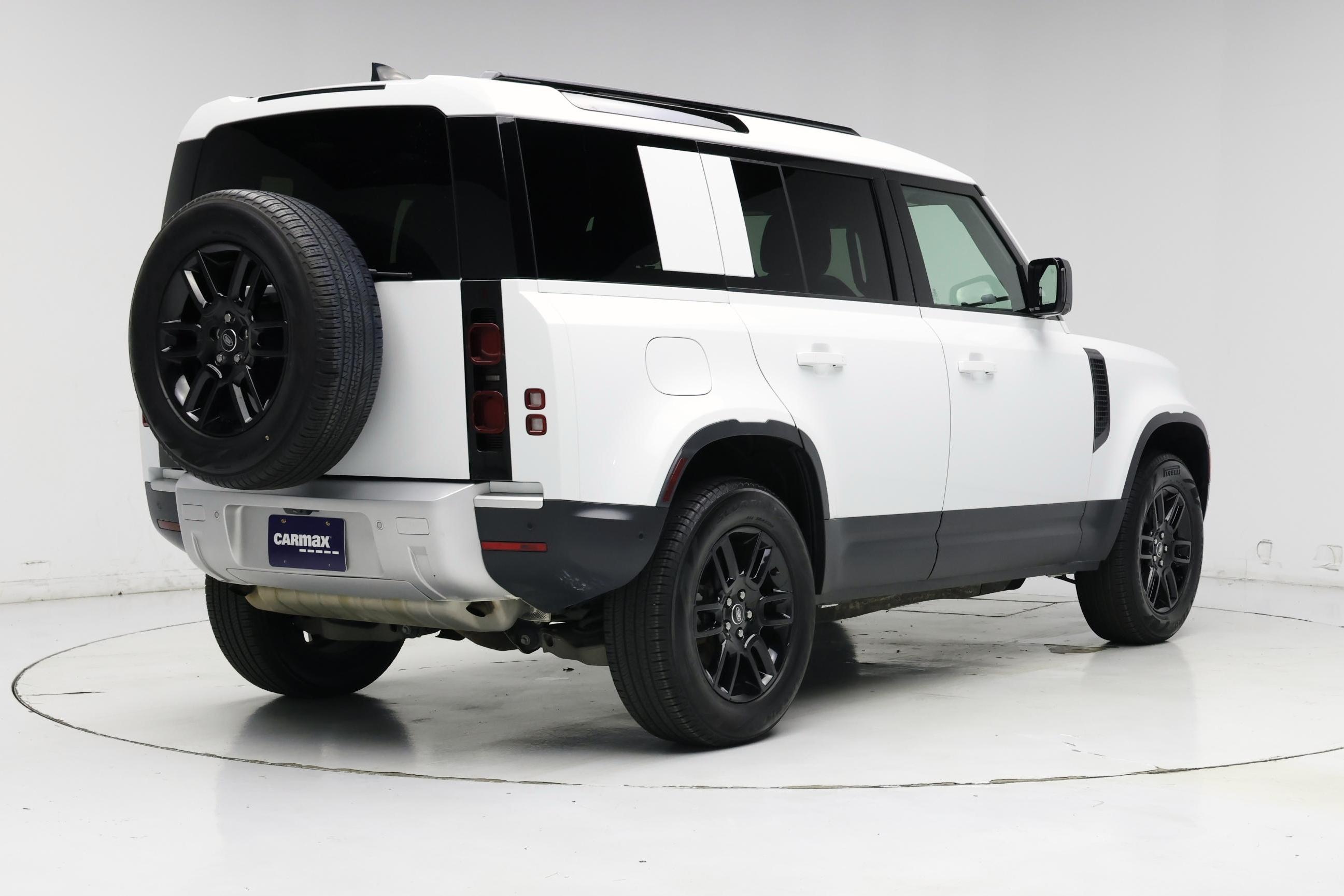Thumbnail: 2025 Land Rover Defender - 8