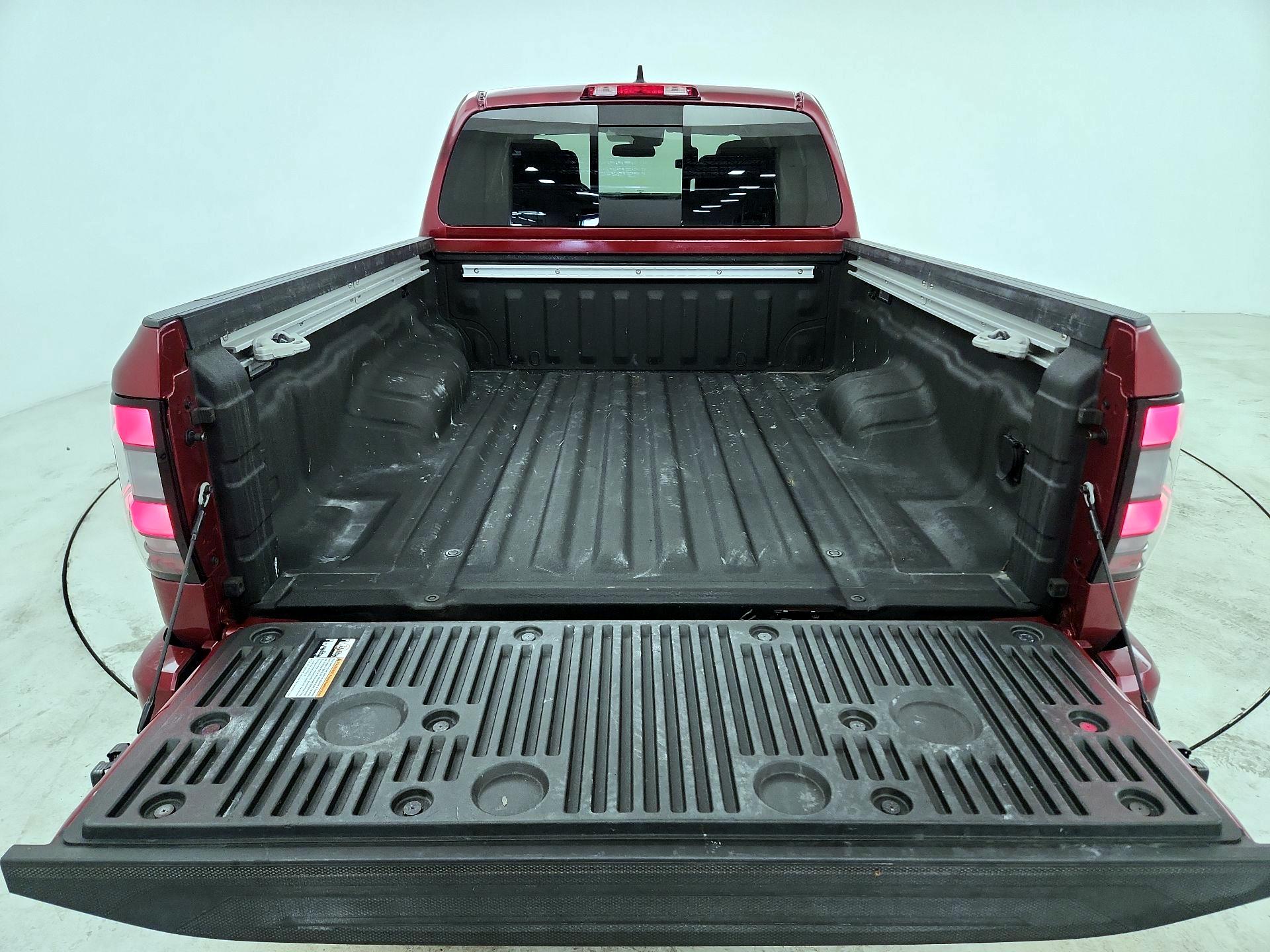 Thumbnail: 2023 Nissan Frontier - 20