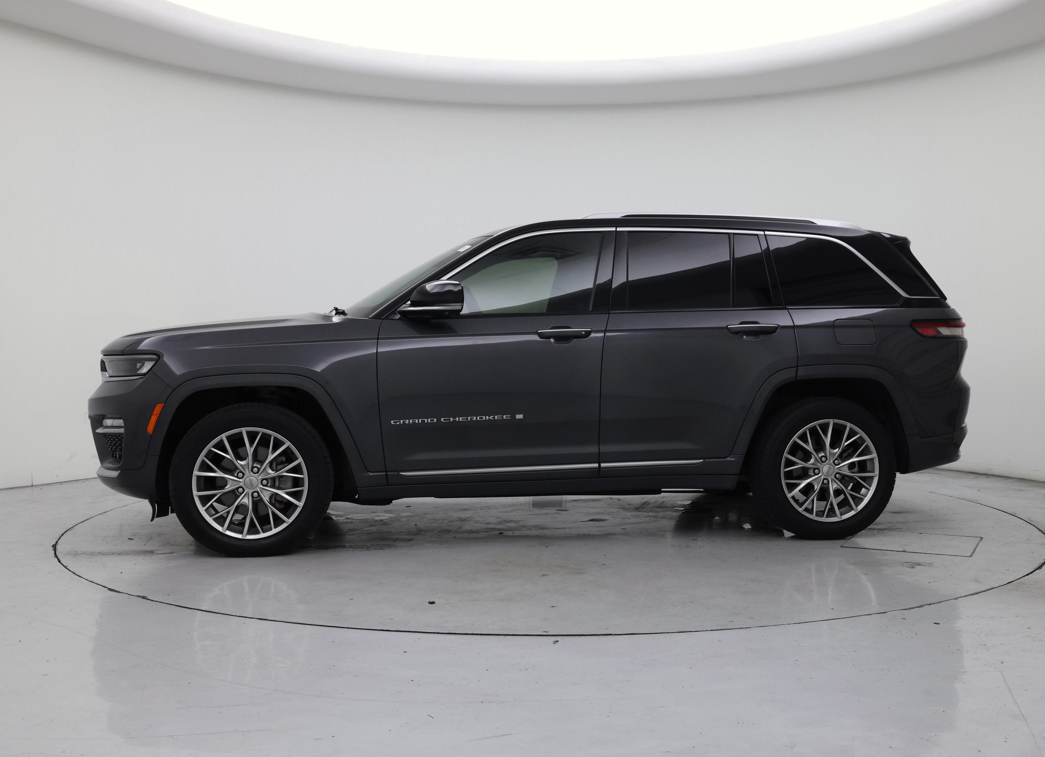 Thumbnail: 2023 Jeep Grand Cherokee - 3