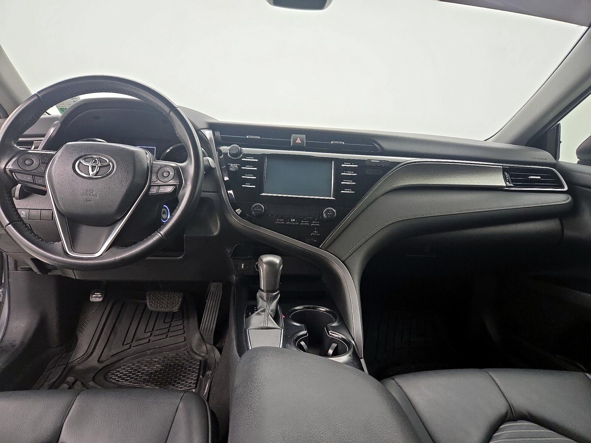 Thumbnail: 2019 Toyota Camry - 9