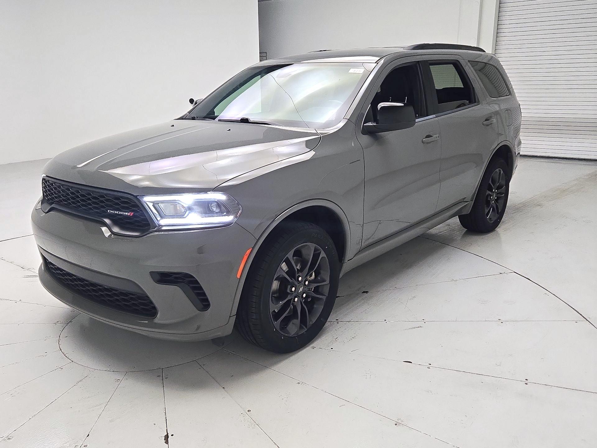 Thumbnail: 2023 Dodge Durango - 3