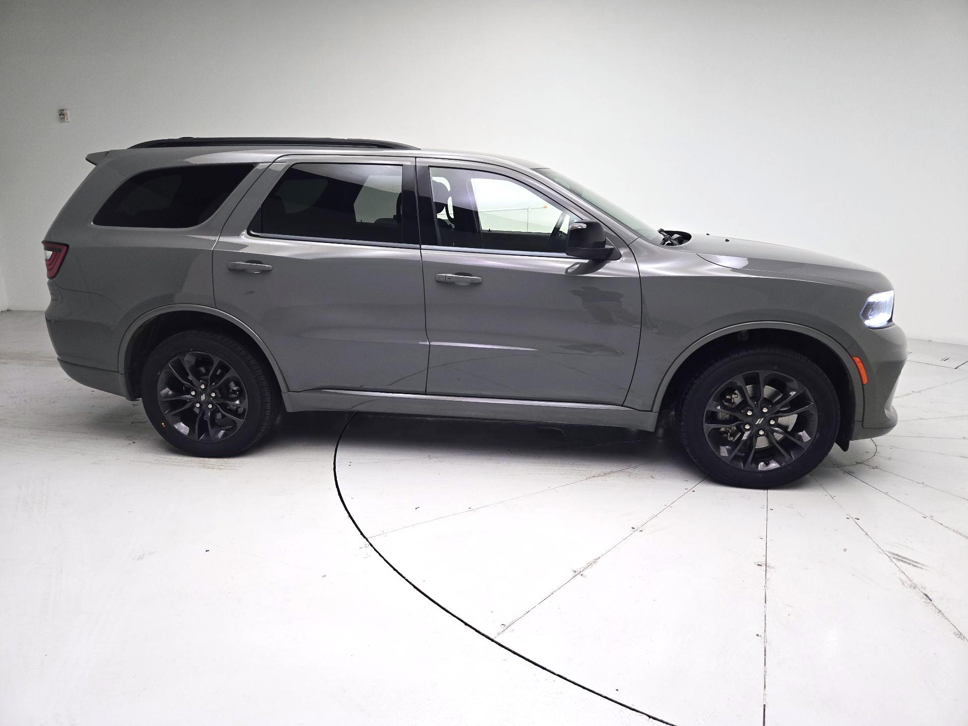 Thumbnail: 2023 Dodge Durango - 4