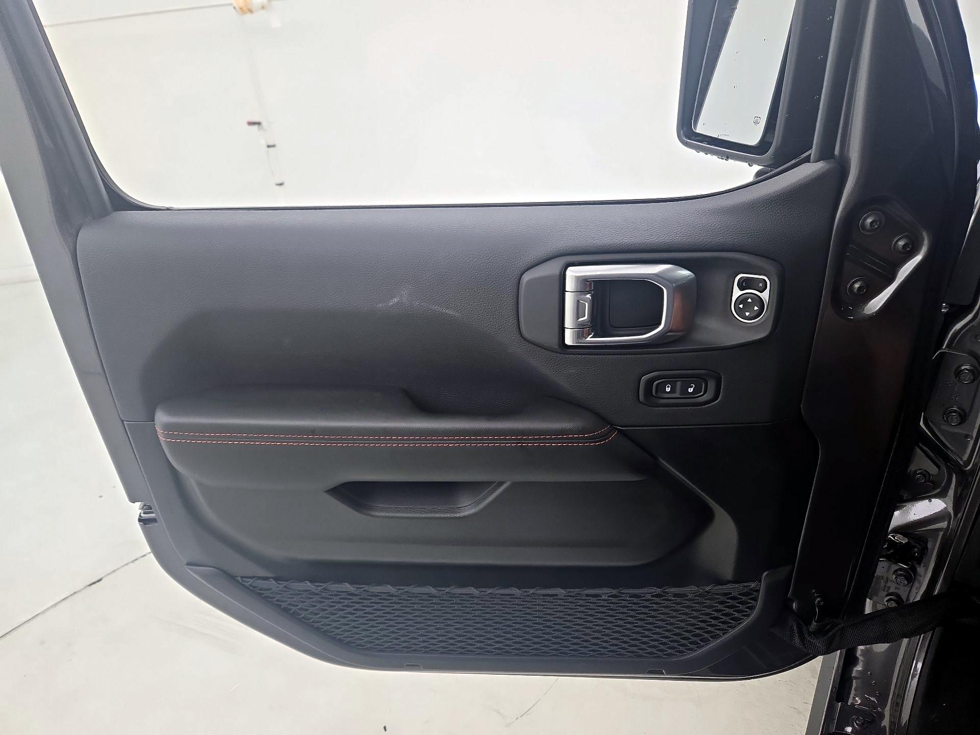 Thumbnail: 2026 Jeep Wrangler - 12