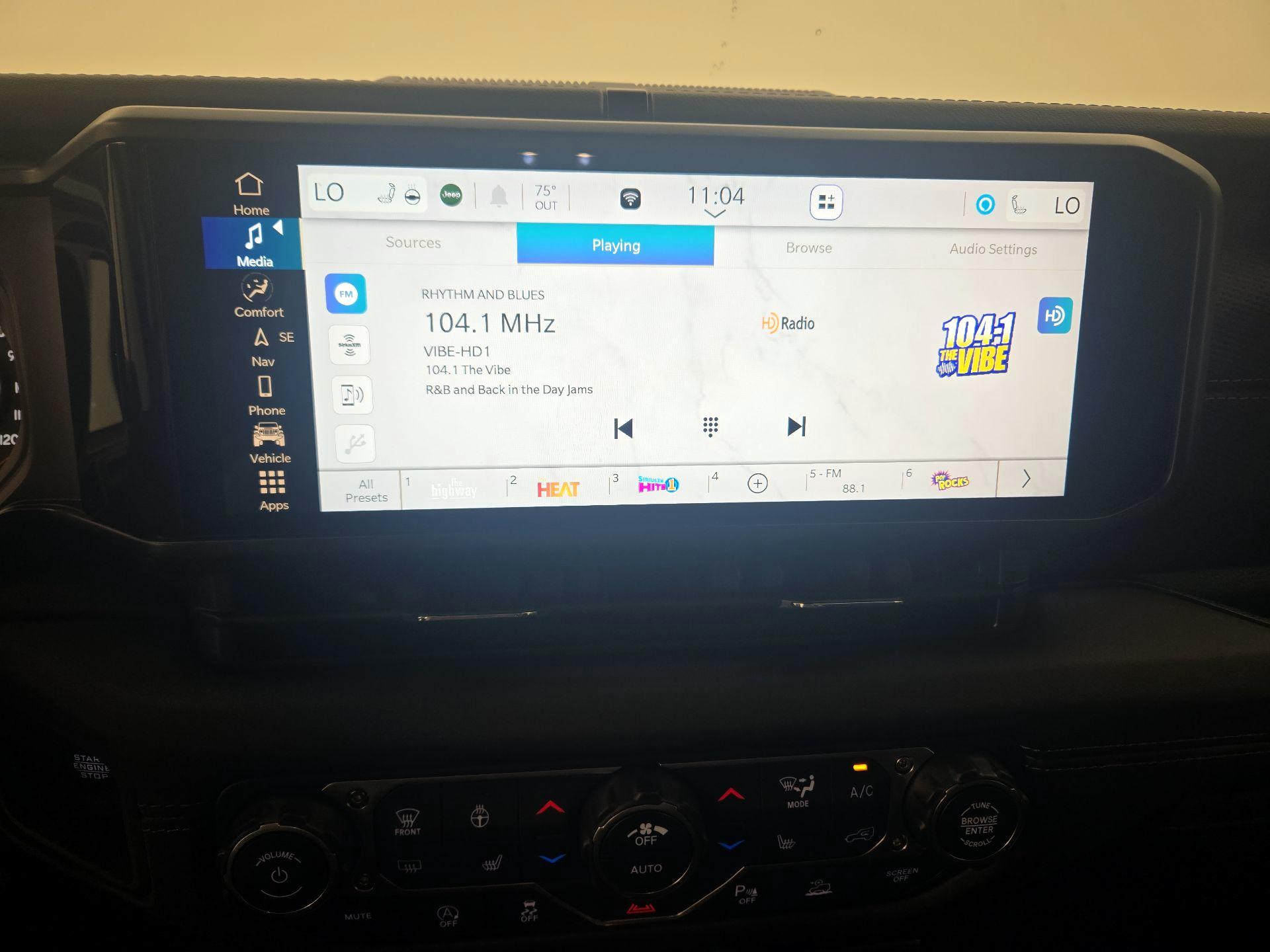 Thumbnail: 2026 Jeep Wrangler - 16