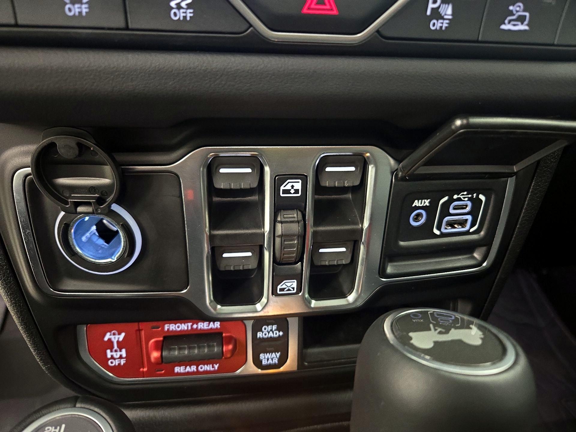 Thumbnail: 2026 Jeep Wrangler - 19