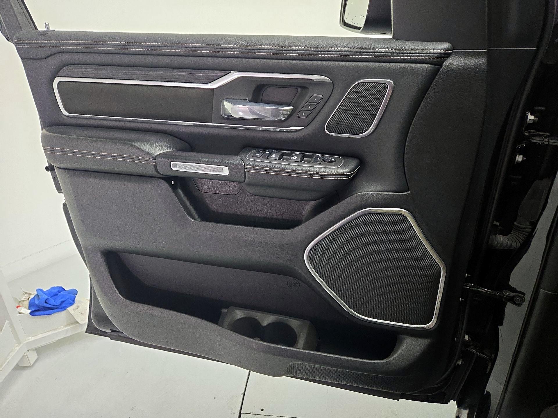 Thumbnail: 2023 RAM 1500 - 10