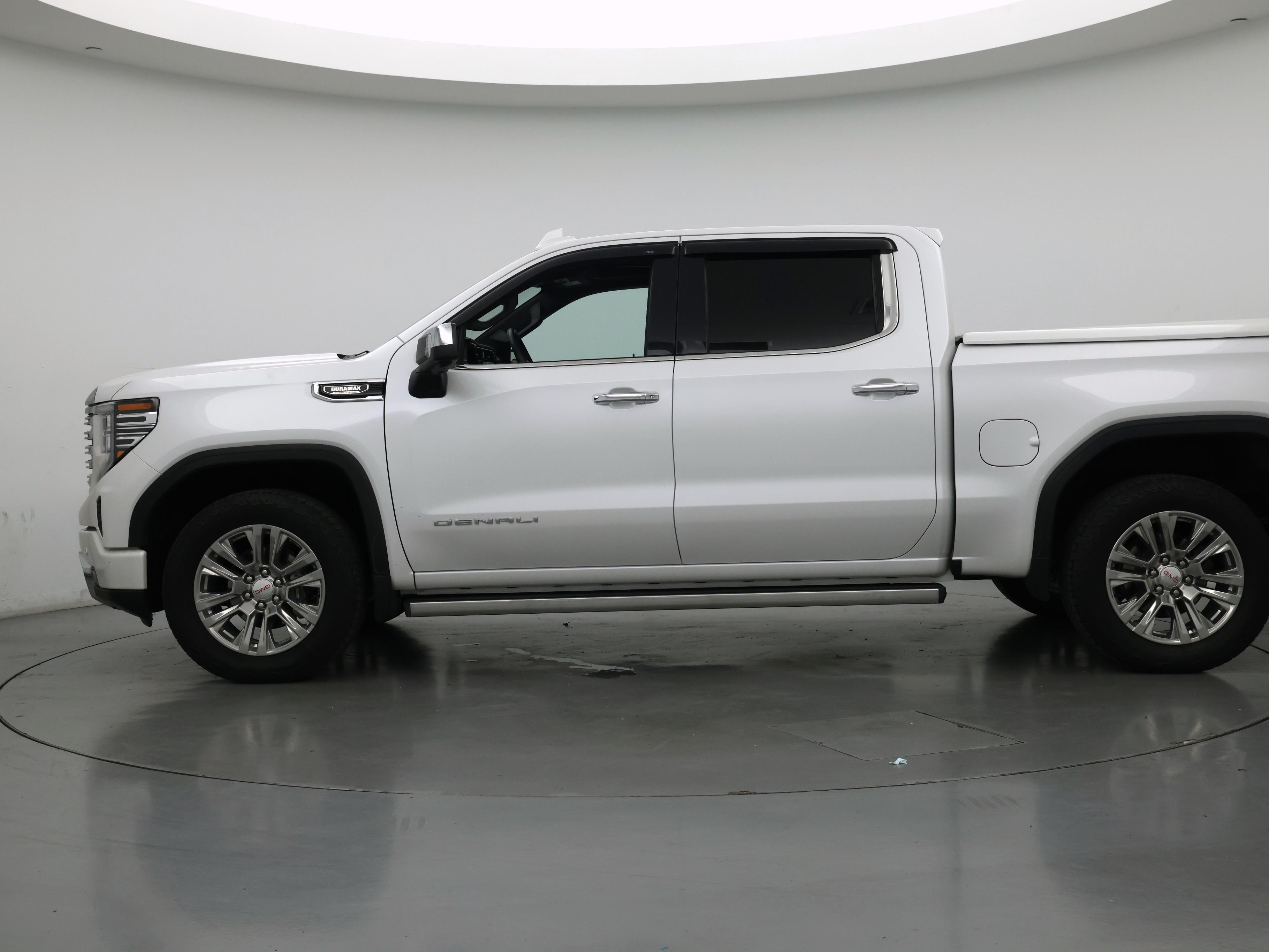 Thumbnail: 2023 GMC Sierra 1500 - 3