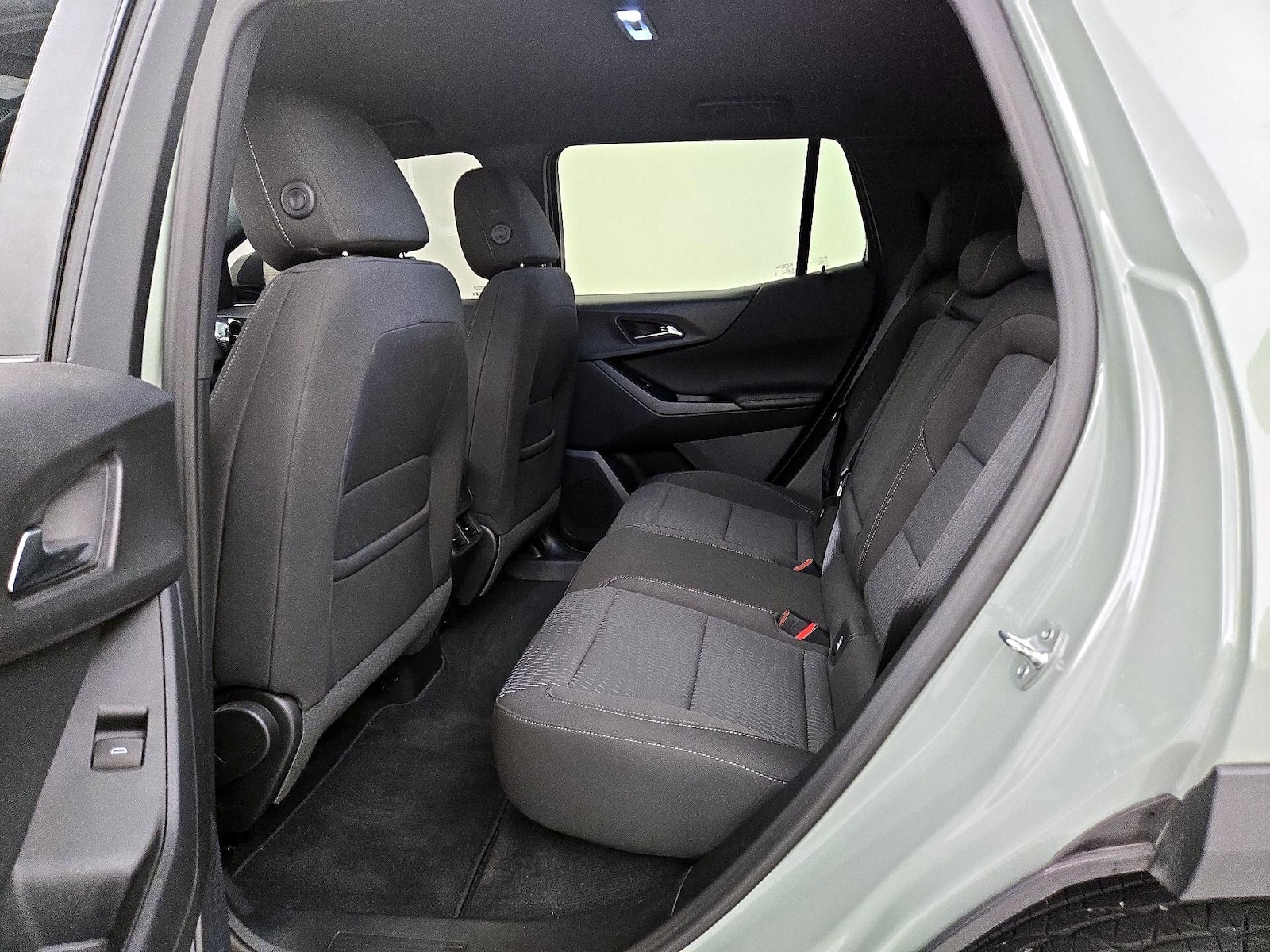 2026 Chevrolet Equinox LT - Photo 21