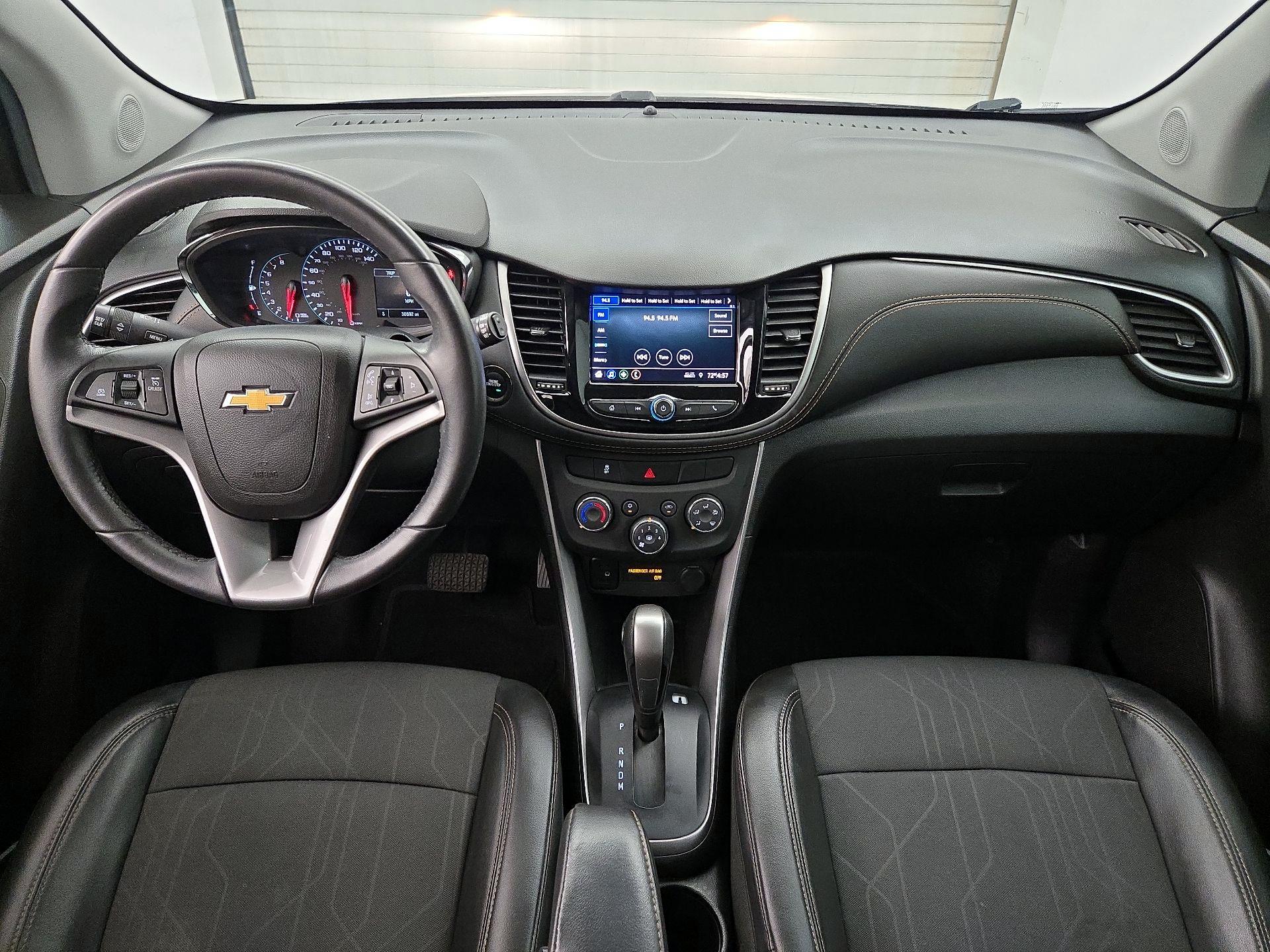 Thumbnail: 2022 Chevrolet Trax - 9