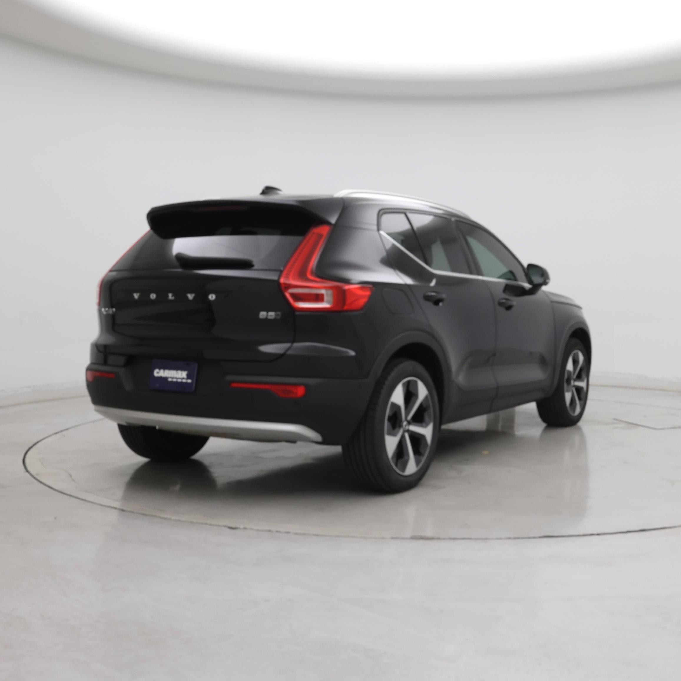 Thumbnail: 2024 Volvo XC40 - 8