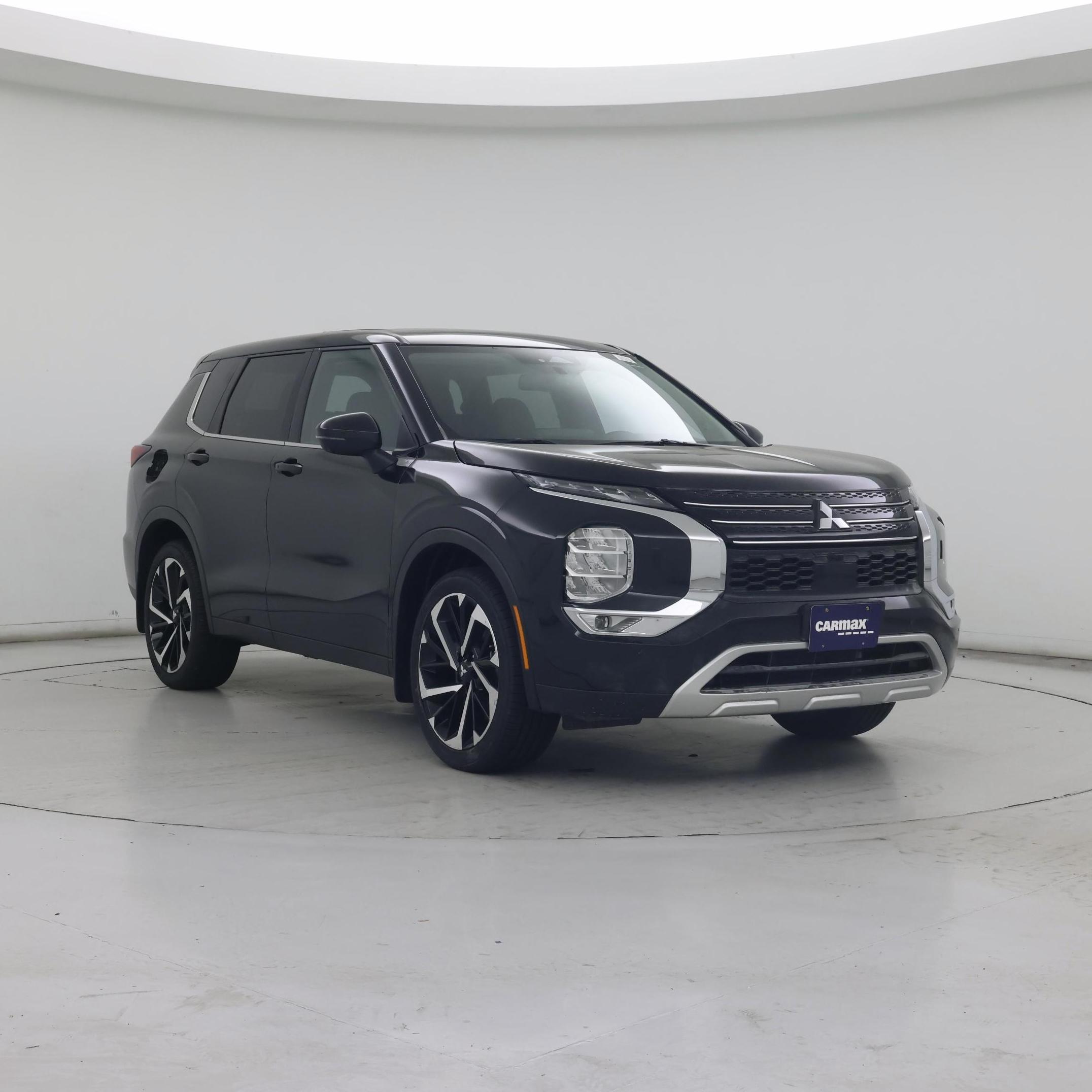  2023 Mitsubishi Outlander SE S-AWC   