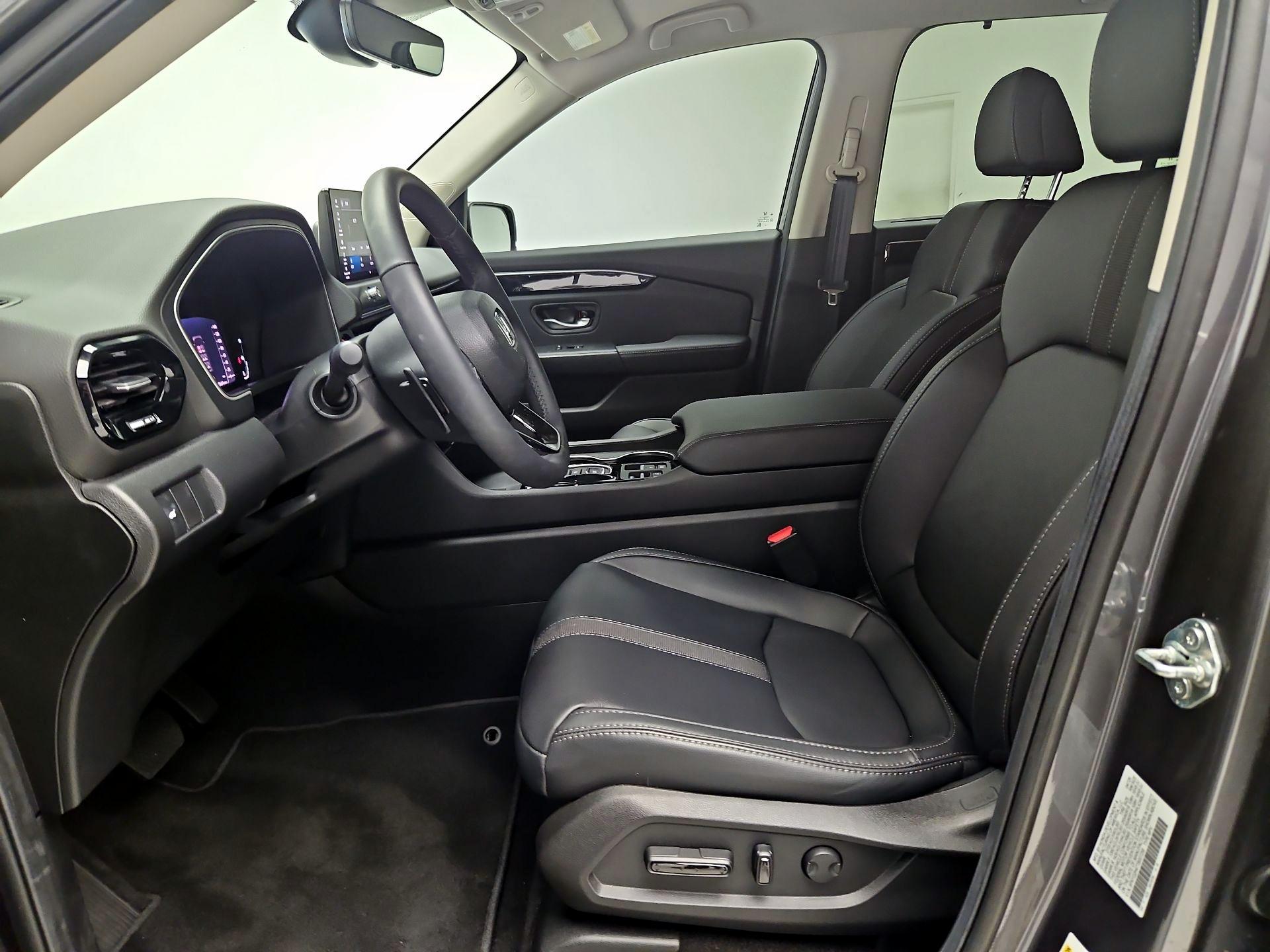 Thumbnail: 2026 Honda Pilot - 11