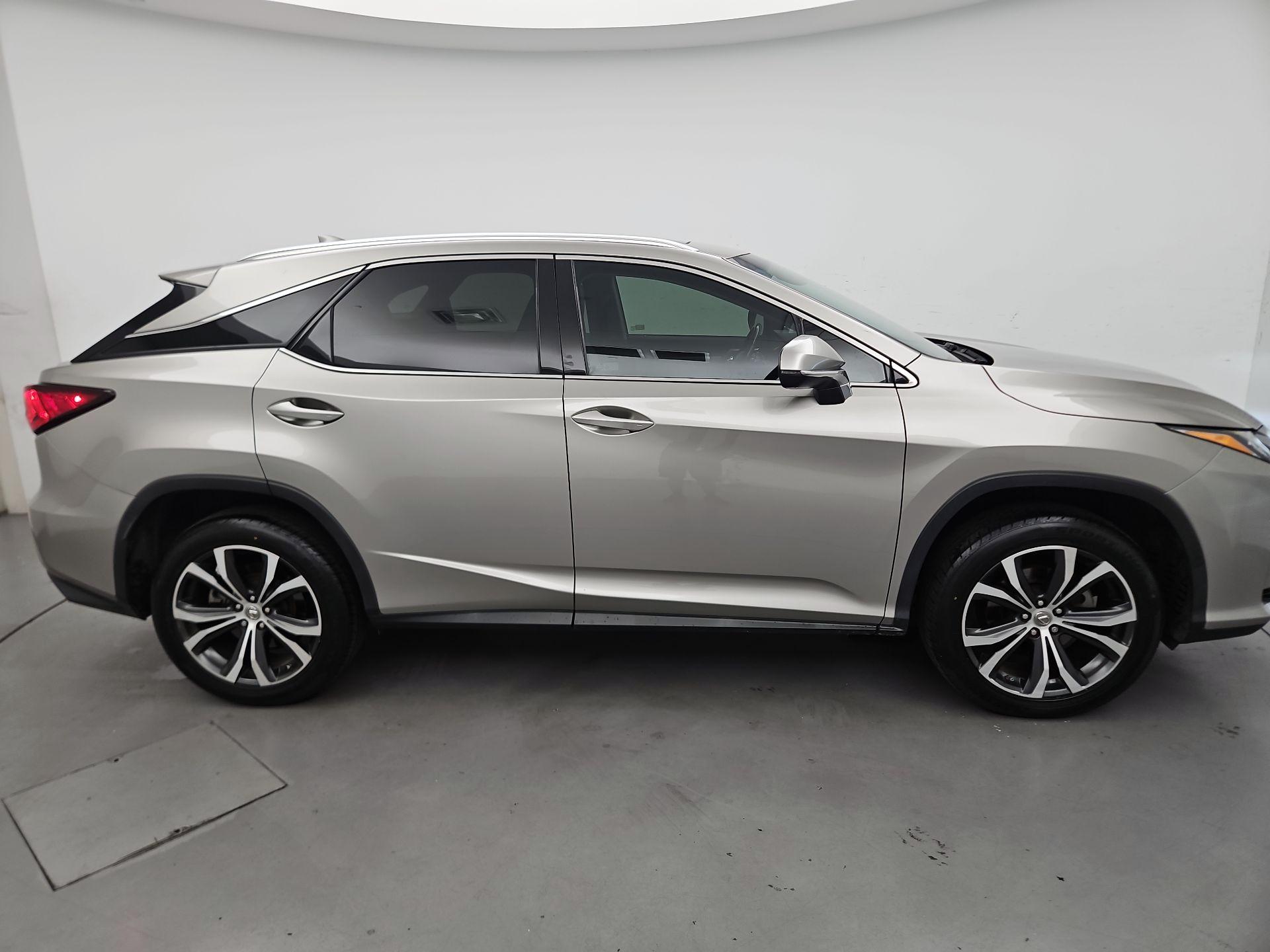 Thumbnail: 2017 Lexus RX - 4