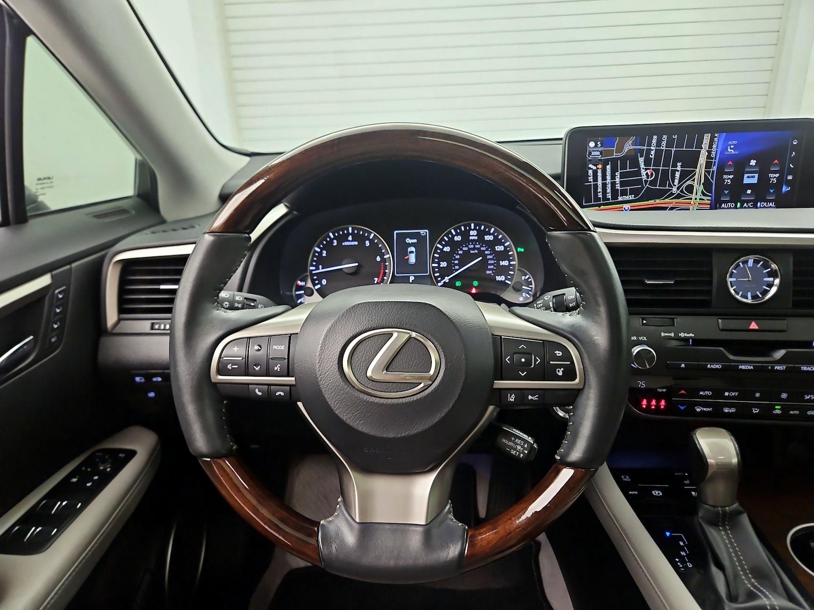 2017 Lexus RX 350 - Photo 9