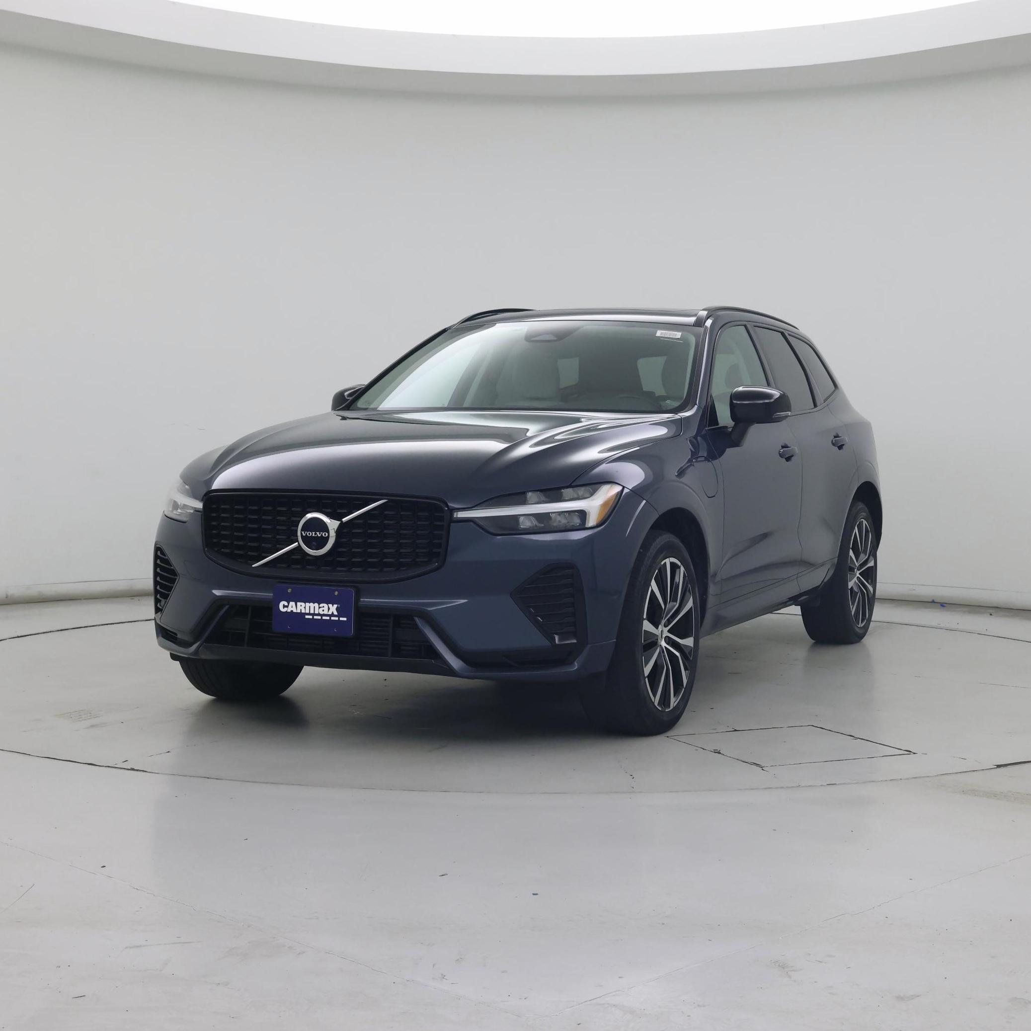 Thumbnail: 2023 Volvo XC60 - 4