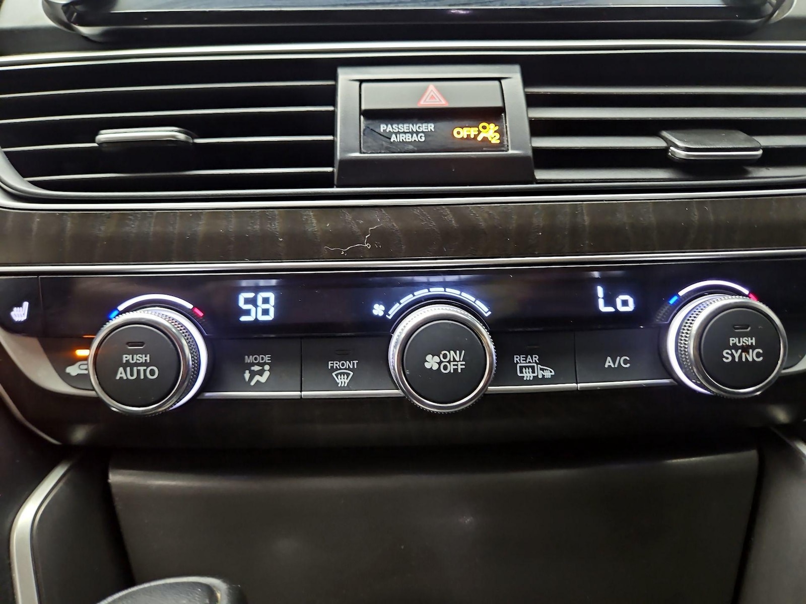 2022 Honda Accord EX-L - Photo 16
