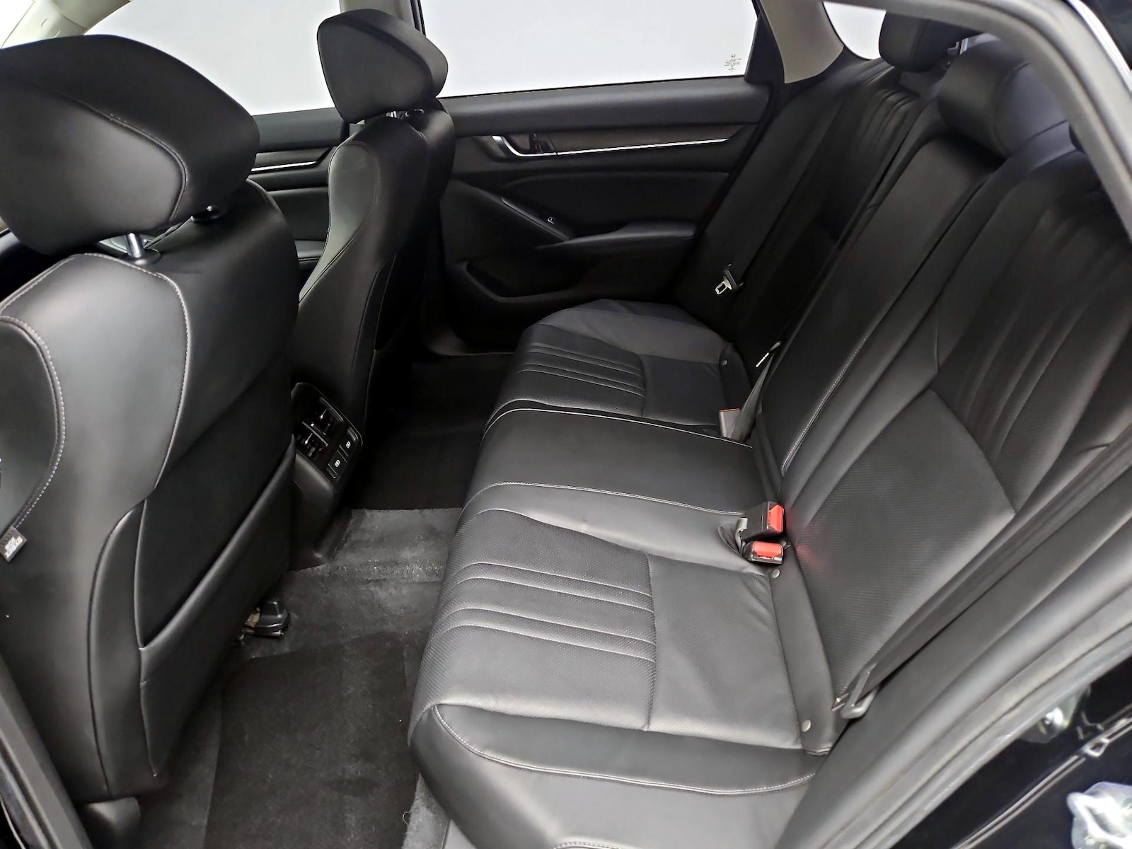 2022 Honda Accord EX-L - Photo 20