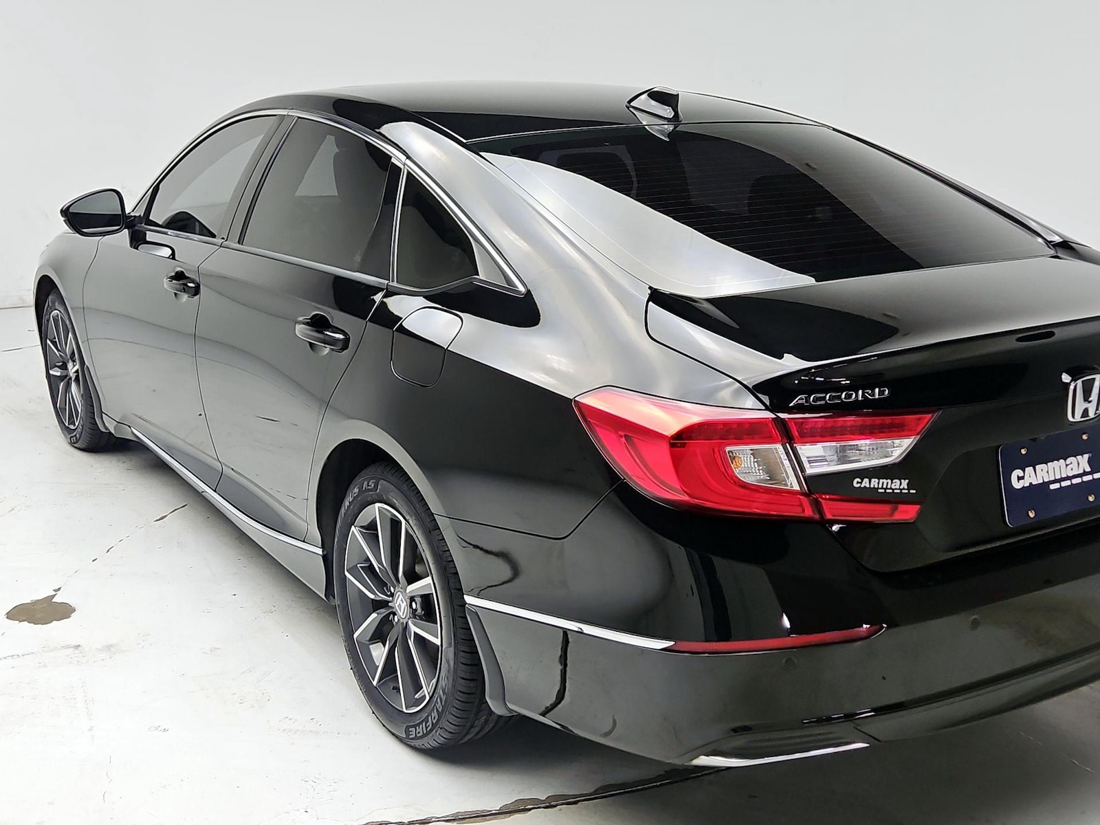 2022 Honda Accord EX-L - Photo 8