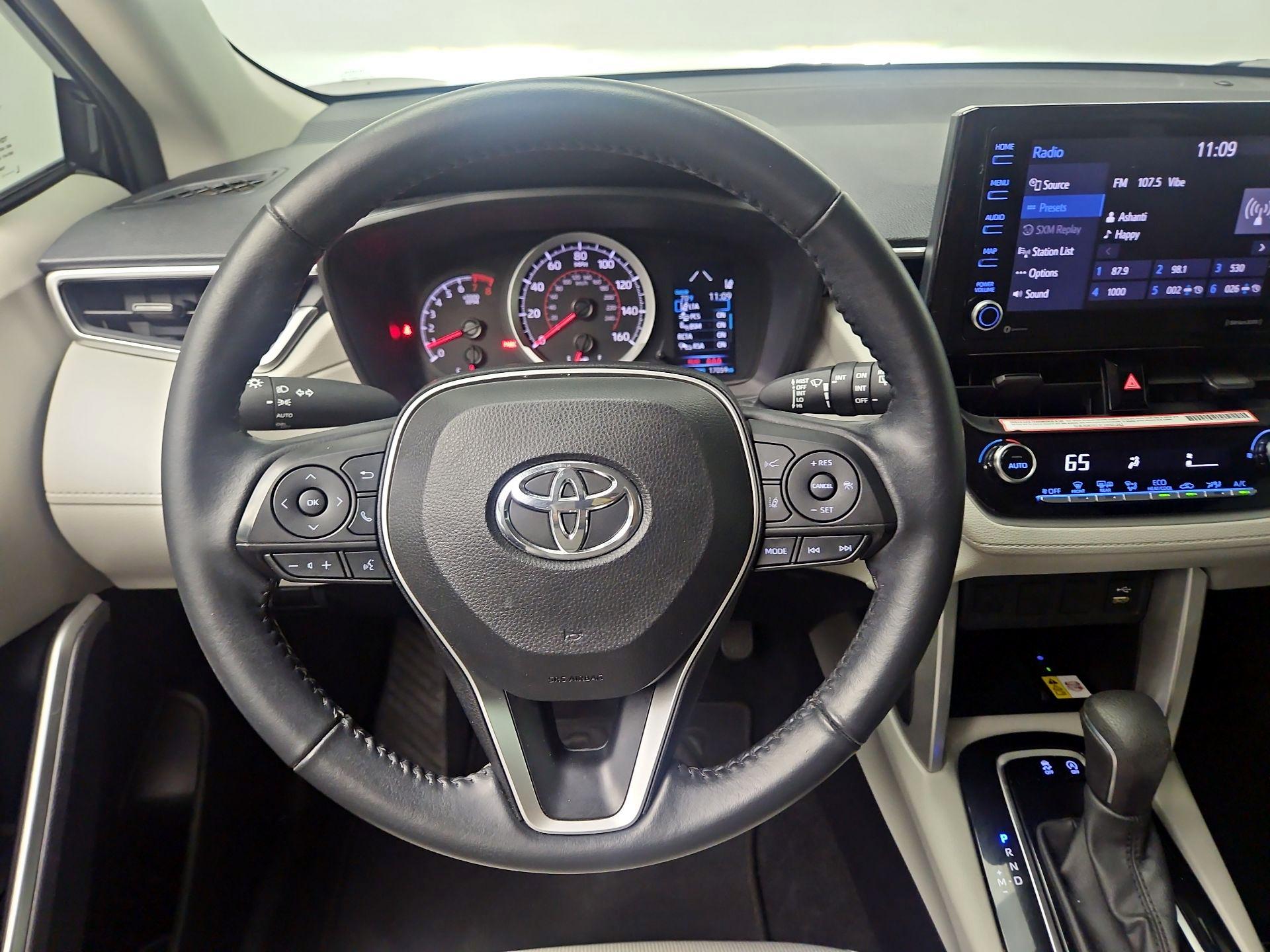Thumbnail: 2022 Toyota Corolla Cross - 10