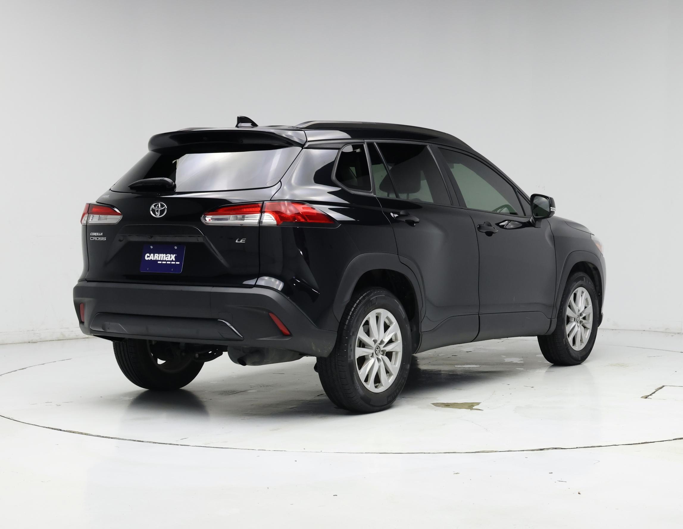 Thumbnail: 2022 Toyota Corolla Cross - 8
