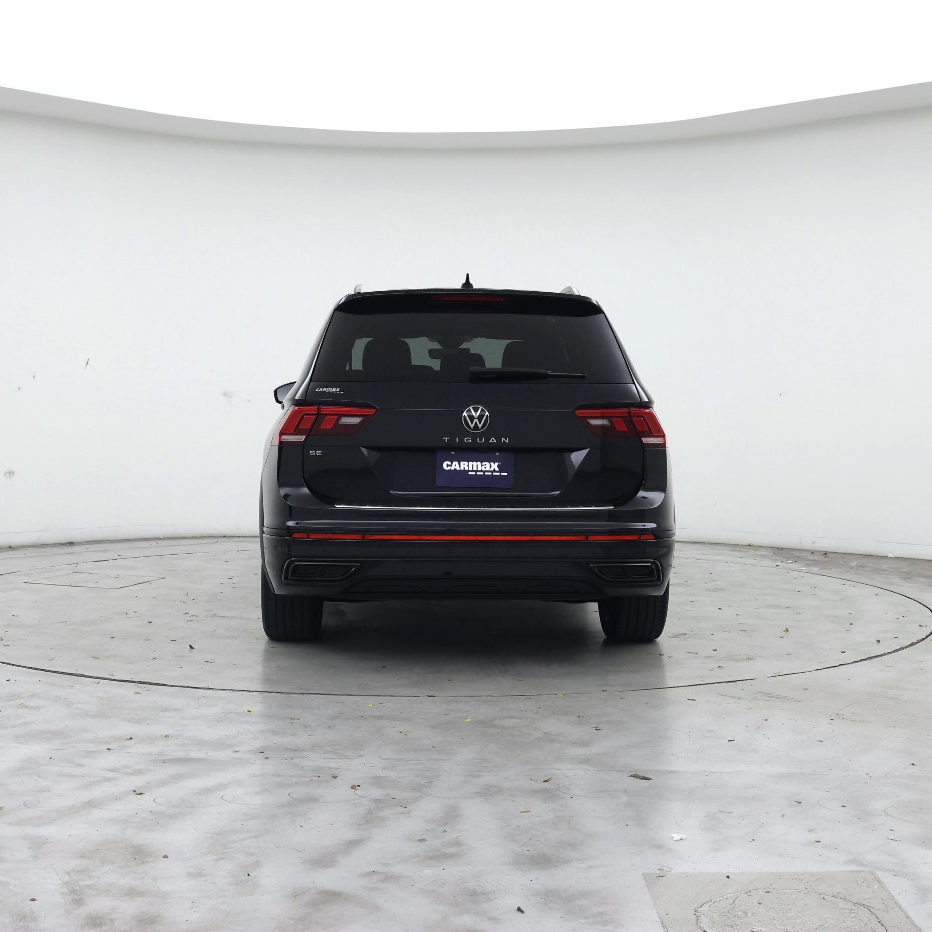 Thumbnail: 2023 Volkswagen Tiguan - 6