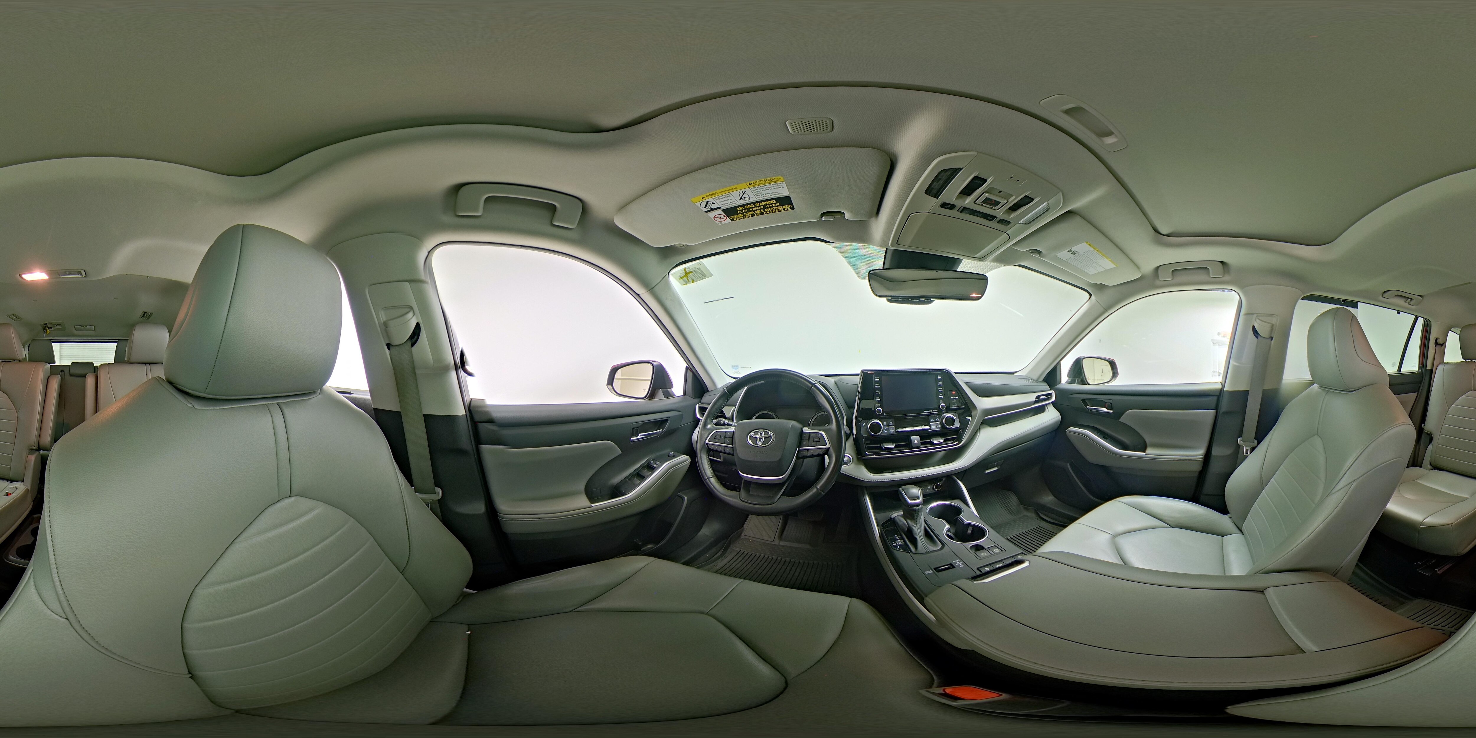 2022 Toyota Highlander XLE - Photo 27