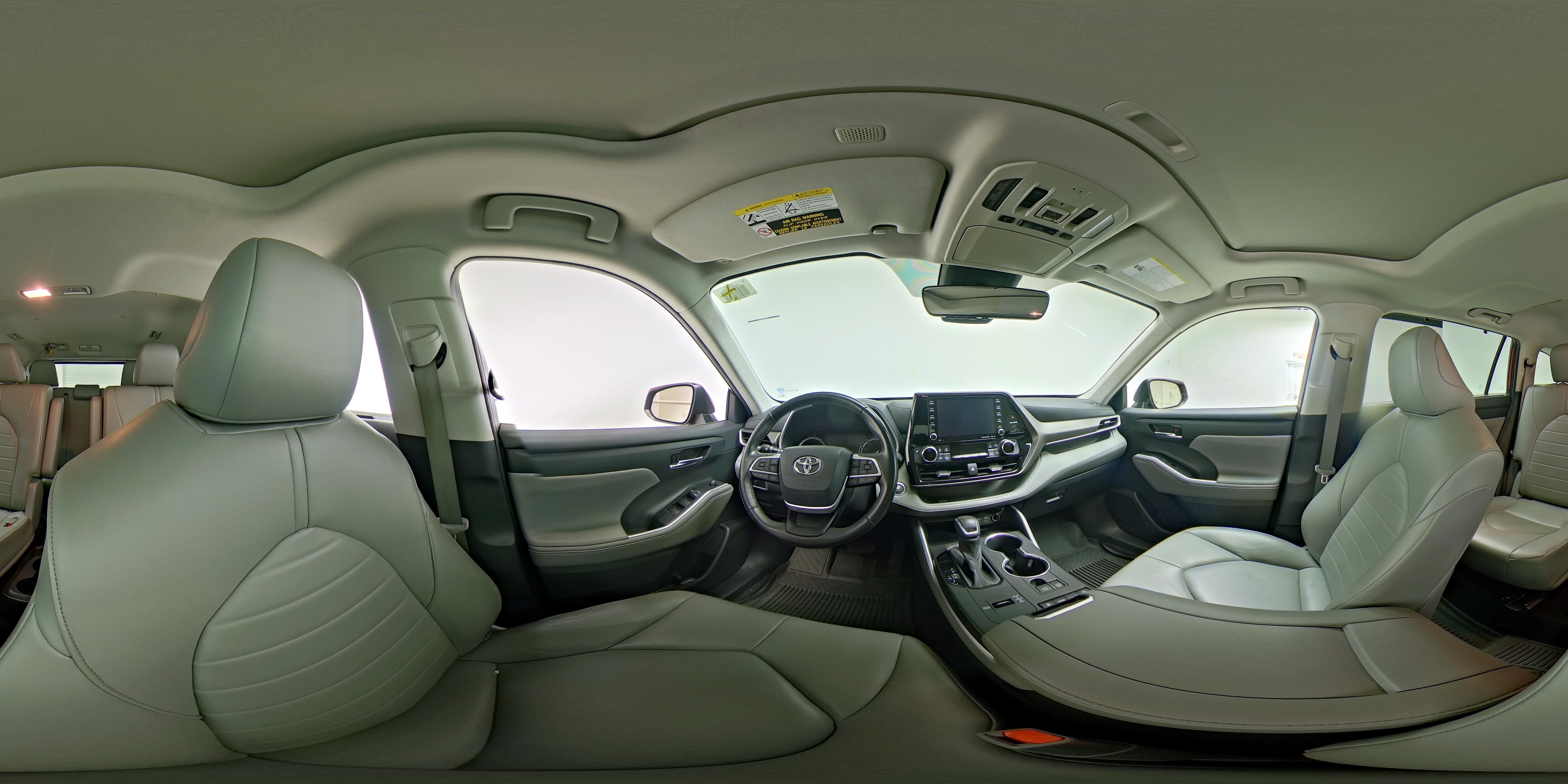 2022 Toyota Highlander XLE - Photo 29