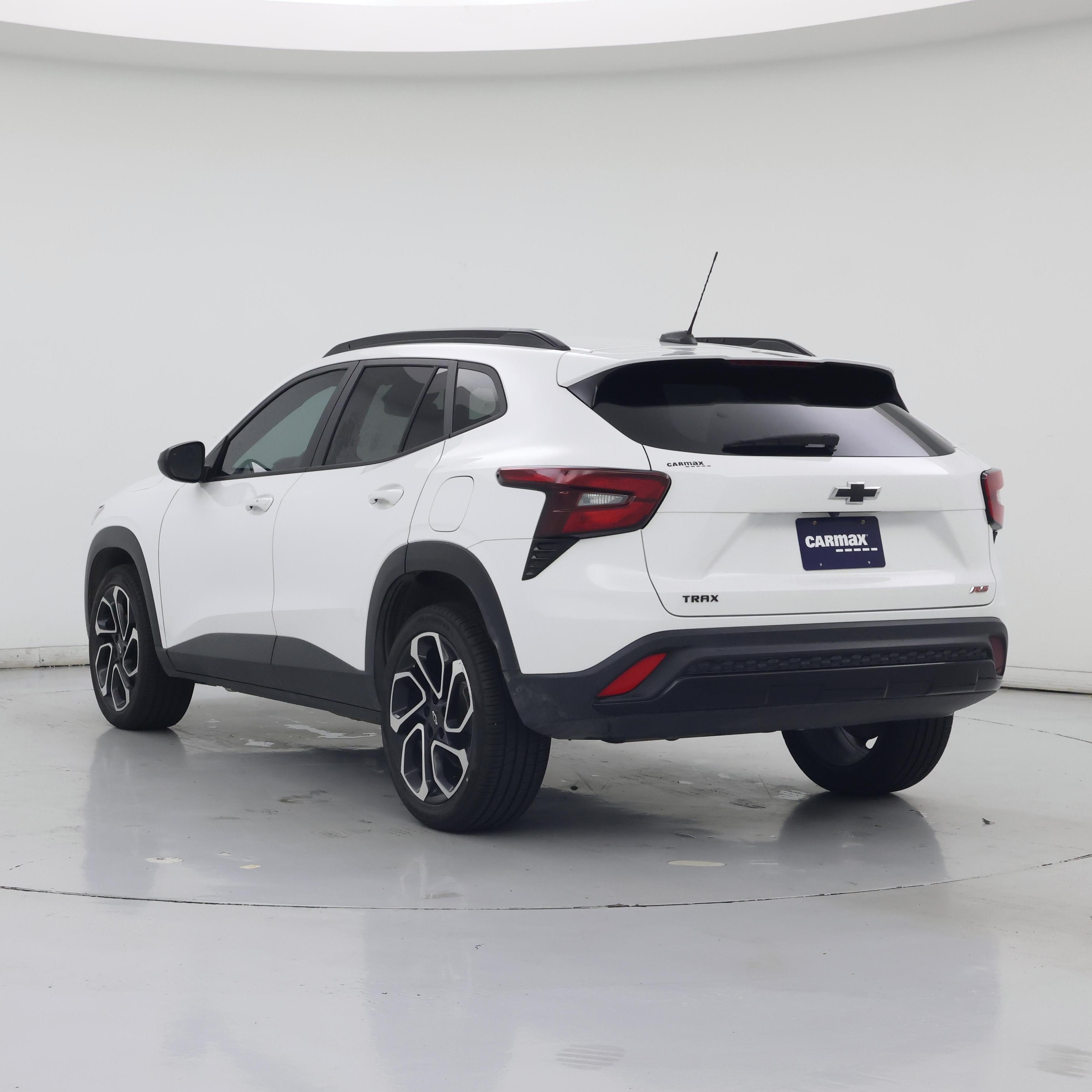 Thumbnail: 2025 Chevrolet Trax - 2