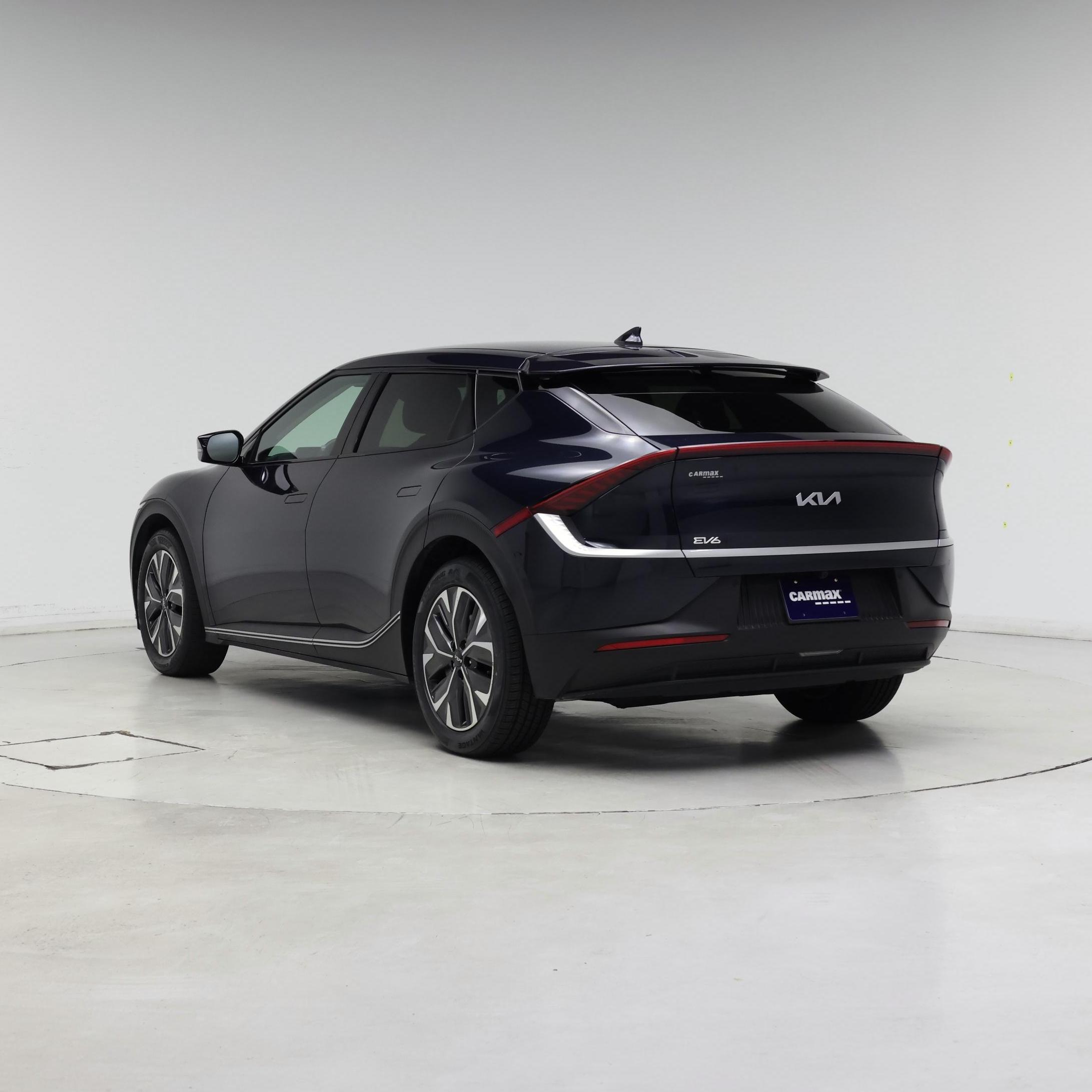 Thumbnail: 2024 Kia EV6 - 2