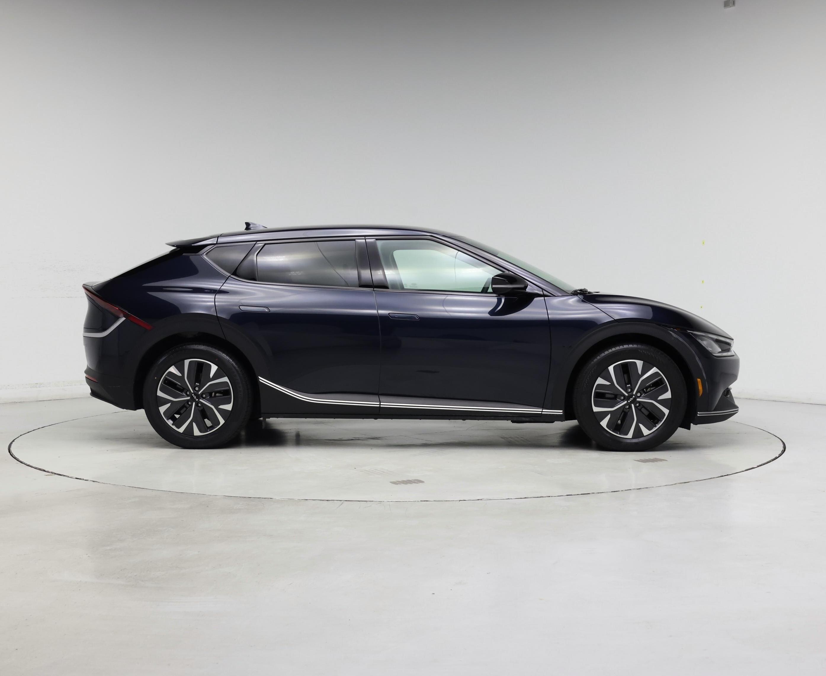 Thumbnail: 2024 Kia EV6 - 7