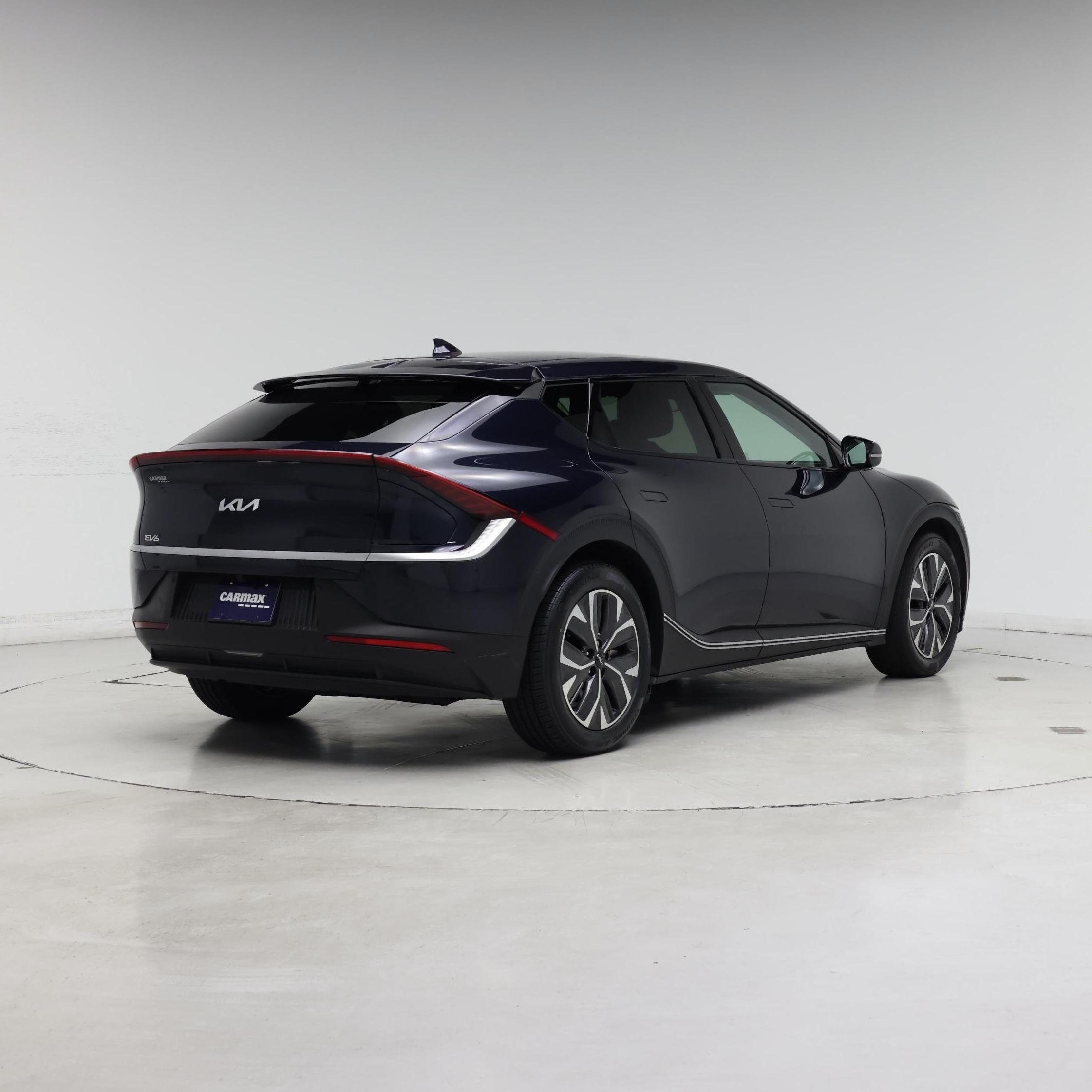 Thumbnail: 2024 Kia EV6 - 8