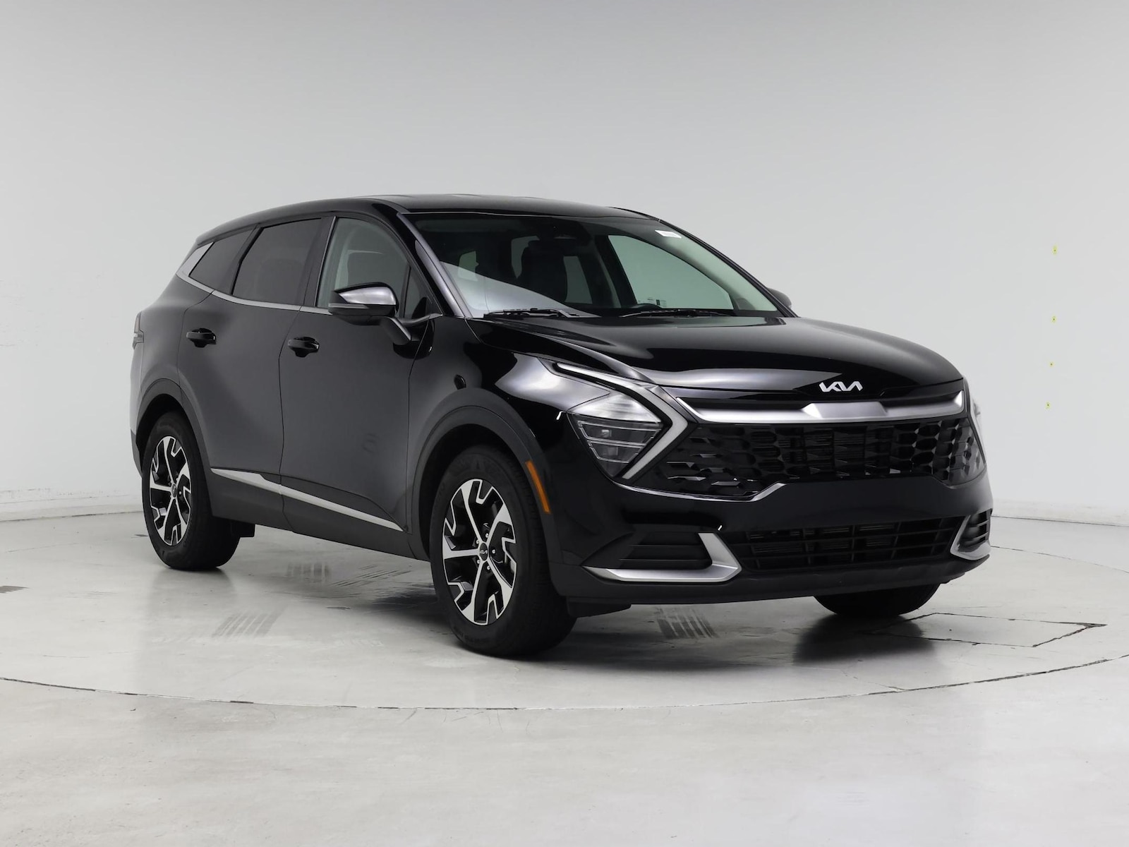 2025 Kia Sportage EX - Photo 2