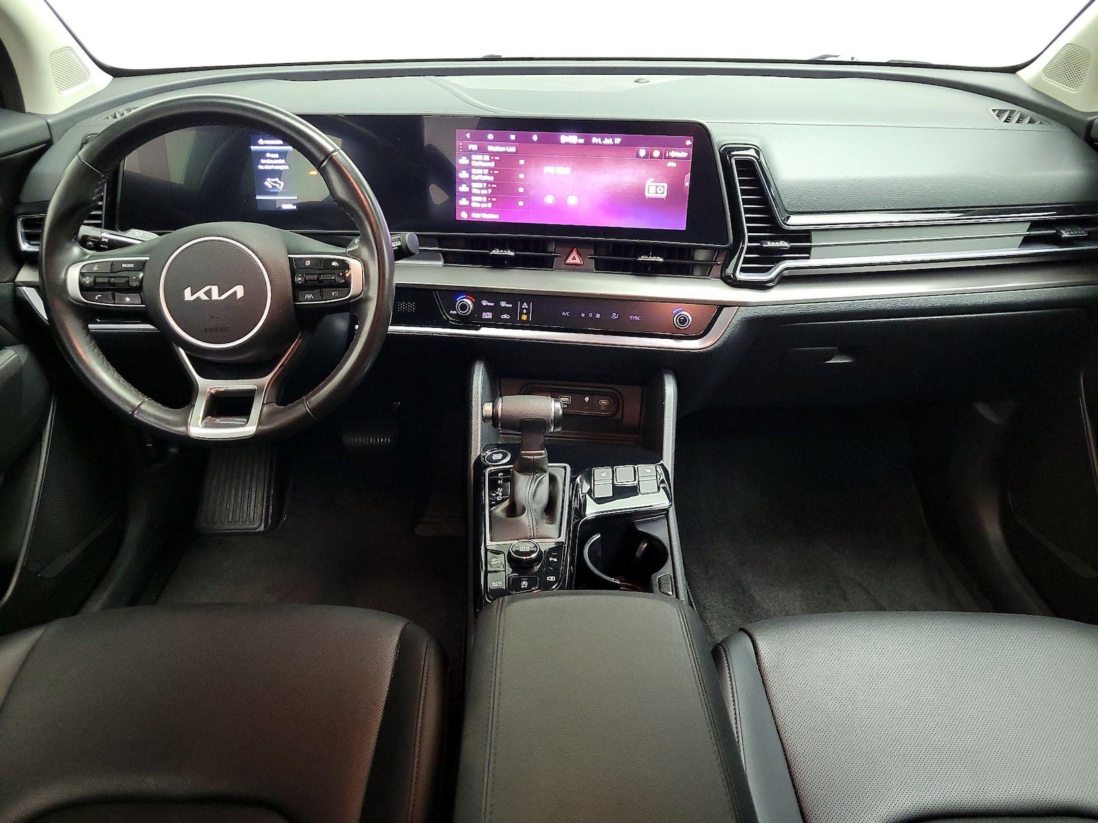 2025 Kia Sportage EX - Photo 10