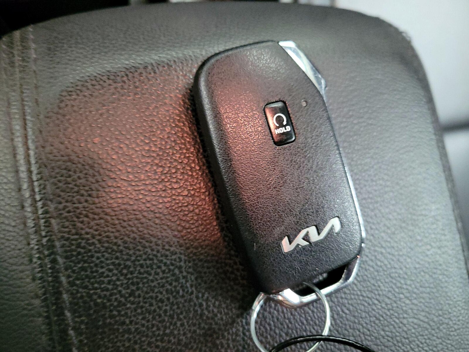 2025 Kia Sportage EX - Photo 24