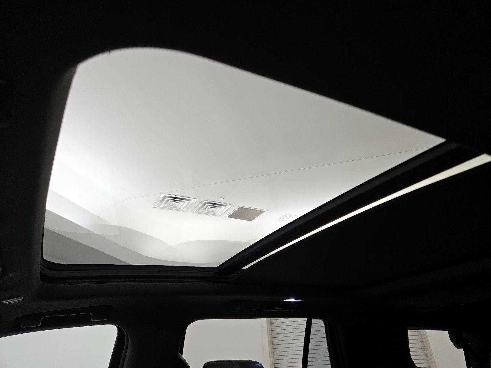 Panoramic Sunroof
